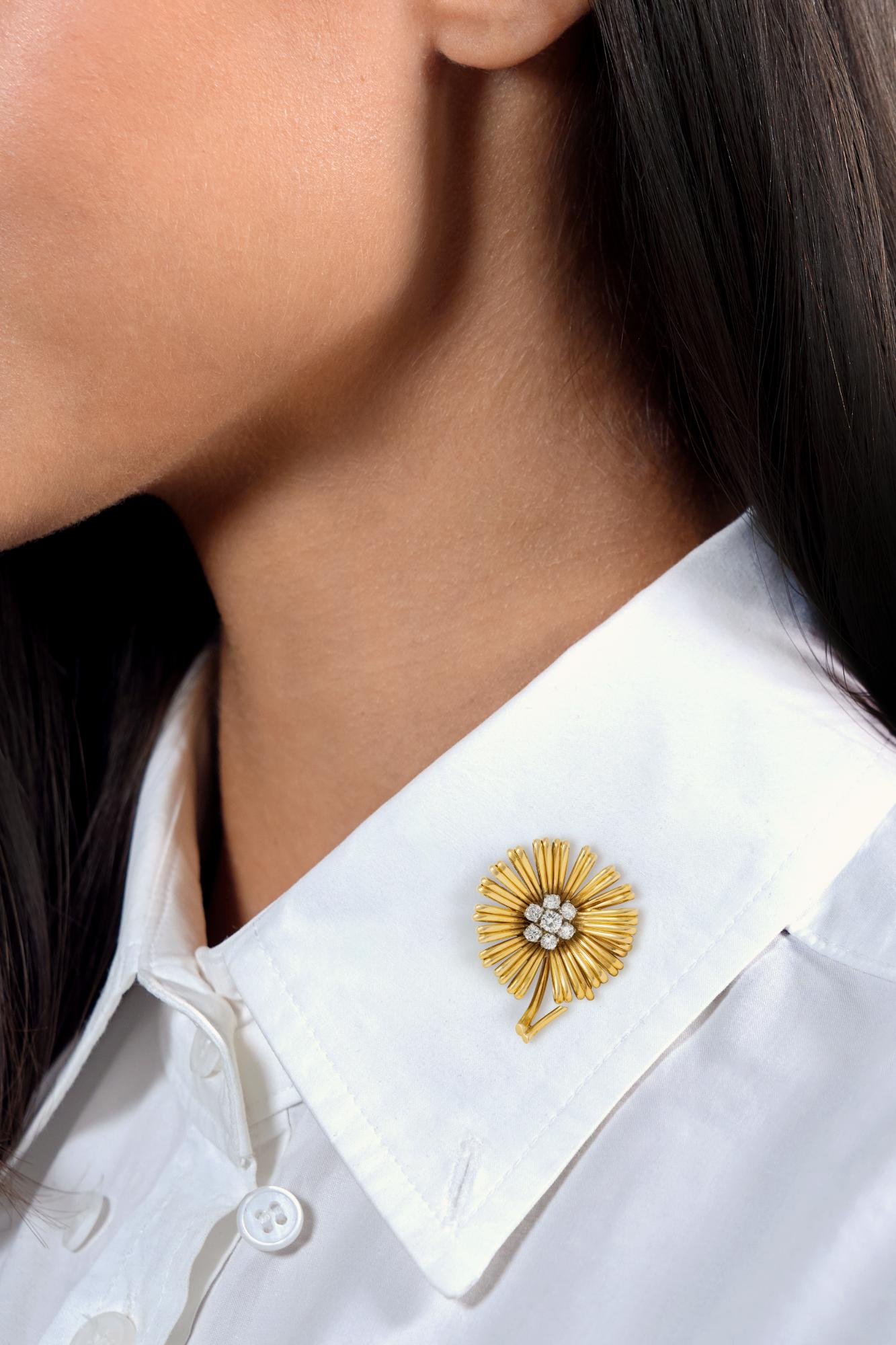 Van Cleef & Arpels French 1960's Diamond Platinum 18K Gold Vintage Flower Brooch