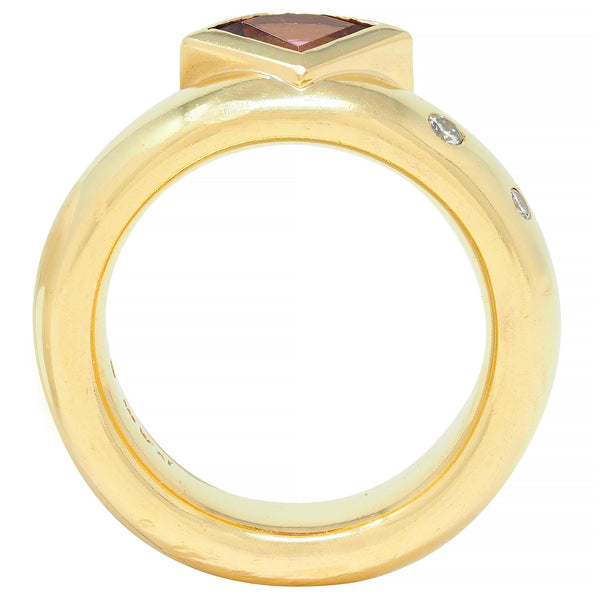 Contemporary Triangular Pink Topaz Diamond 18 Karat Yellow Gold Ring