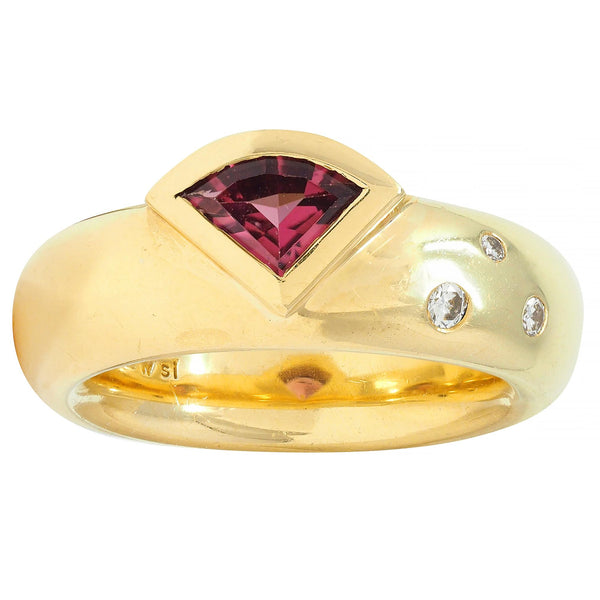 Contemporary Triangular Pink Topaz Diamond 18 Karat Yellow Gold Ring