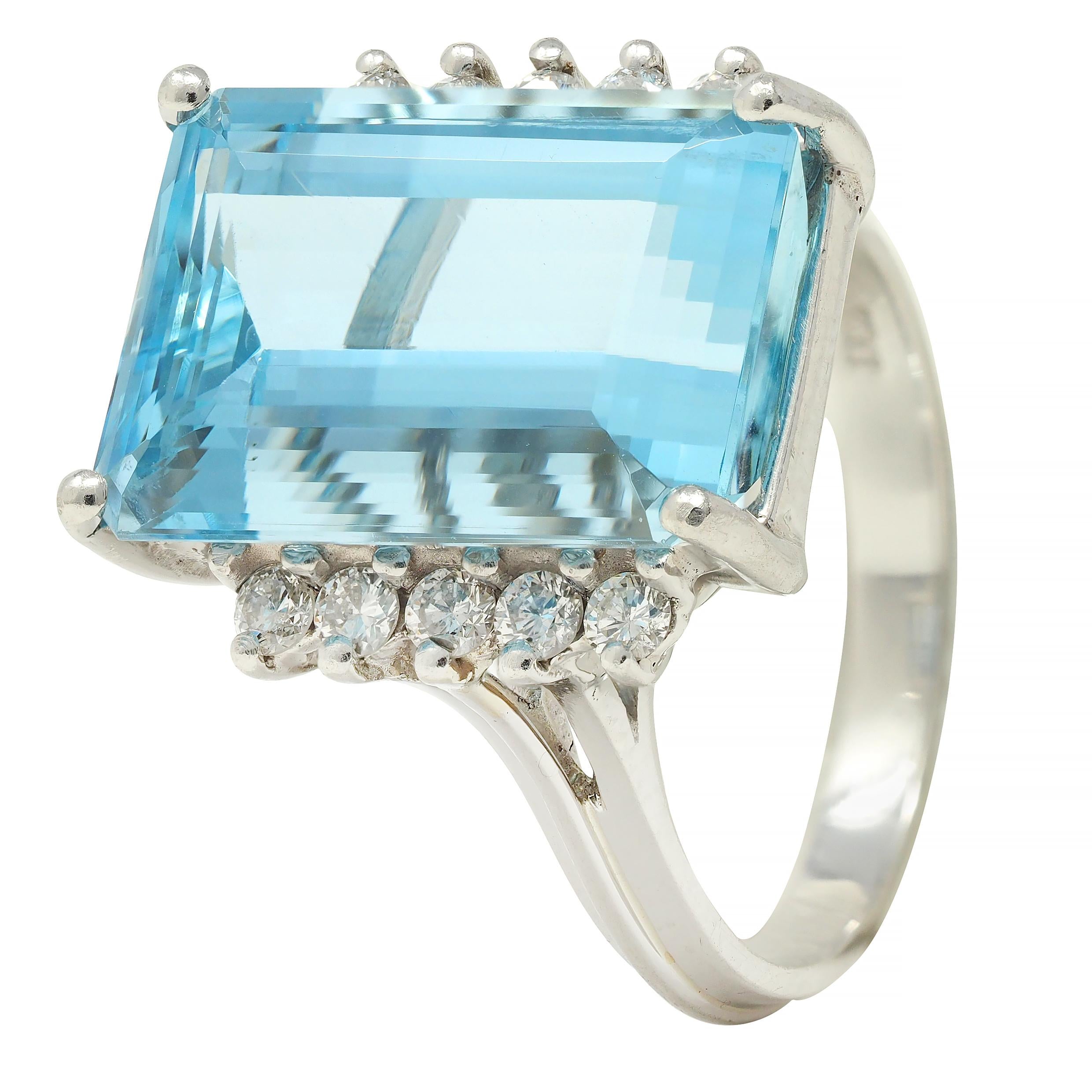 Mid- Century 9.35 CTW Aquamarine Diamond Platinum Vintage Cluster Cocktail Ring