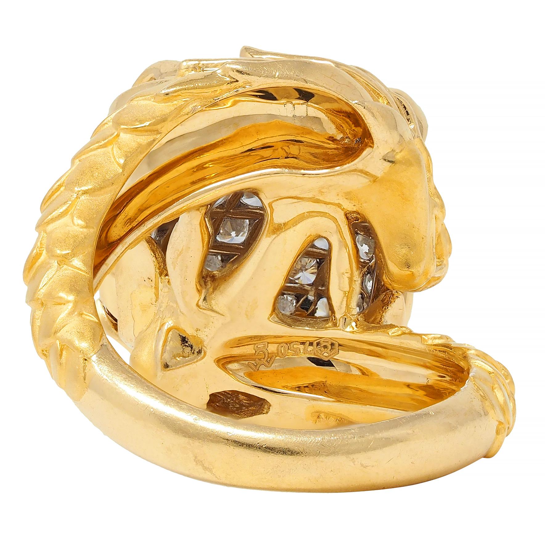 Carrera y Carrera 1.25 CTW Diamond 18 Karat Two-Tone Gold Pavé Dragon Ring