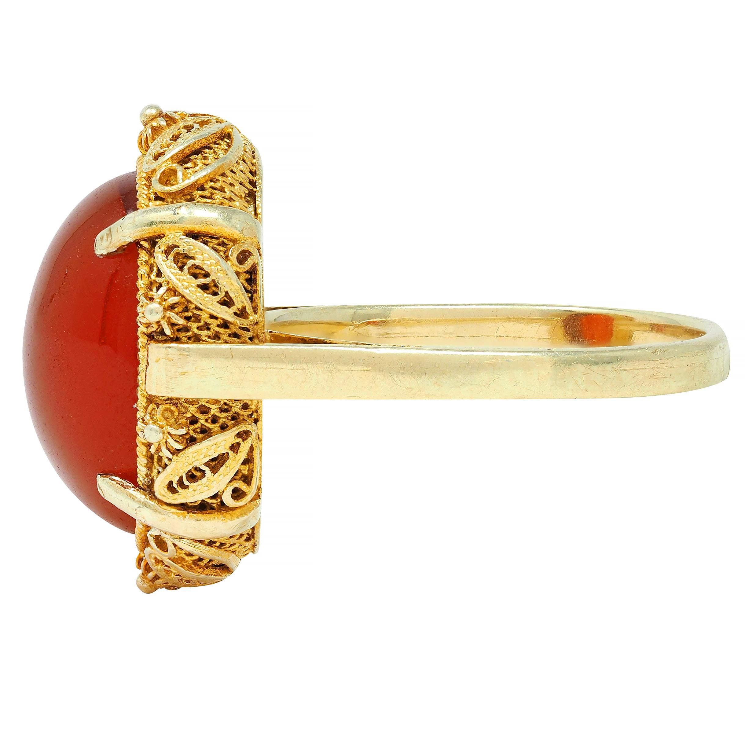 1940s Carnelian 14 Karat Yellow Gold Vintage Cabochon Filigree Ring