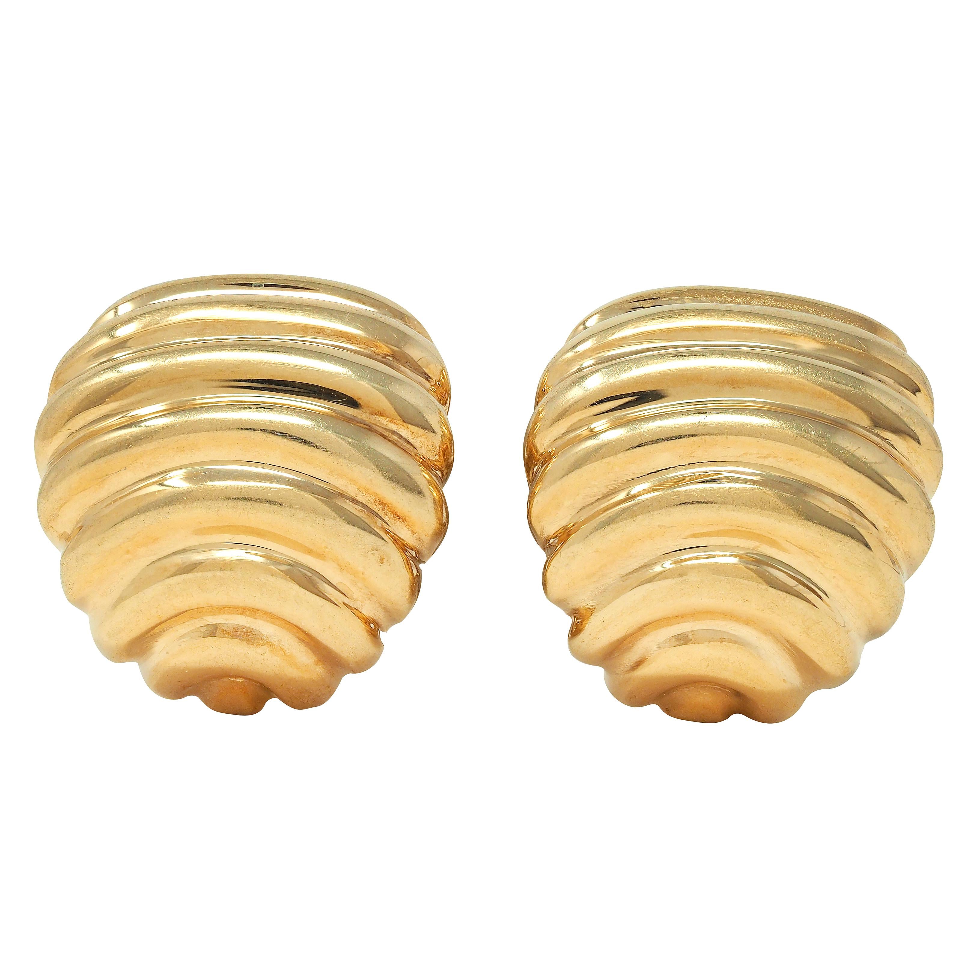 1980's 14 Karat Yellow Gold Vintage Fluted Huggie Earrings