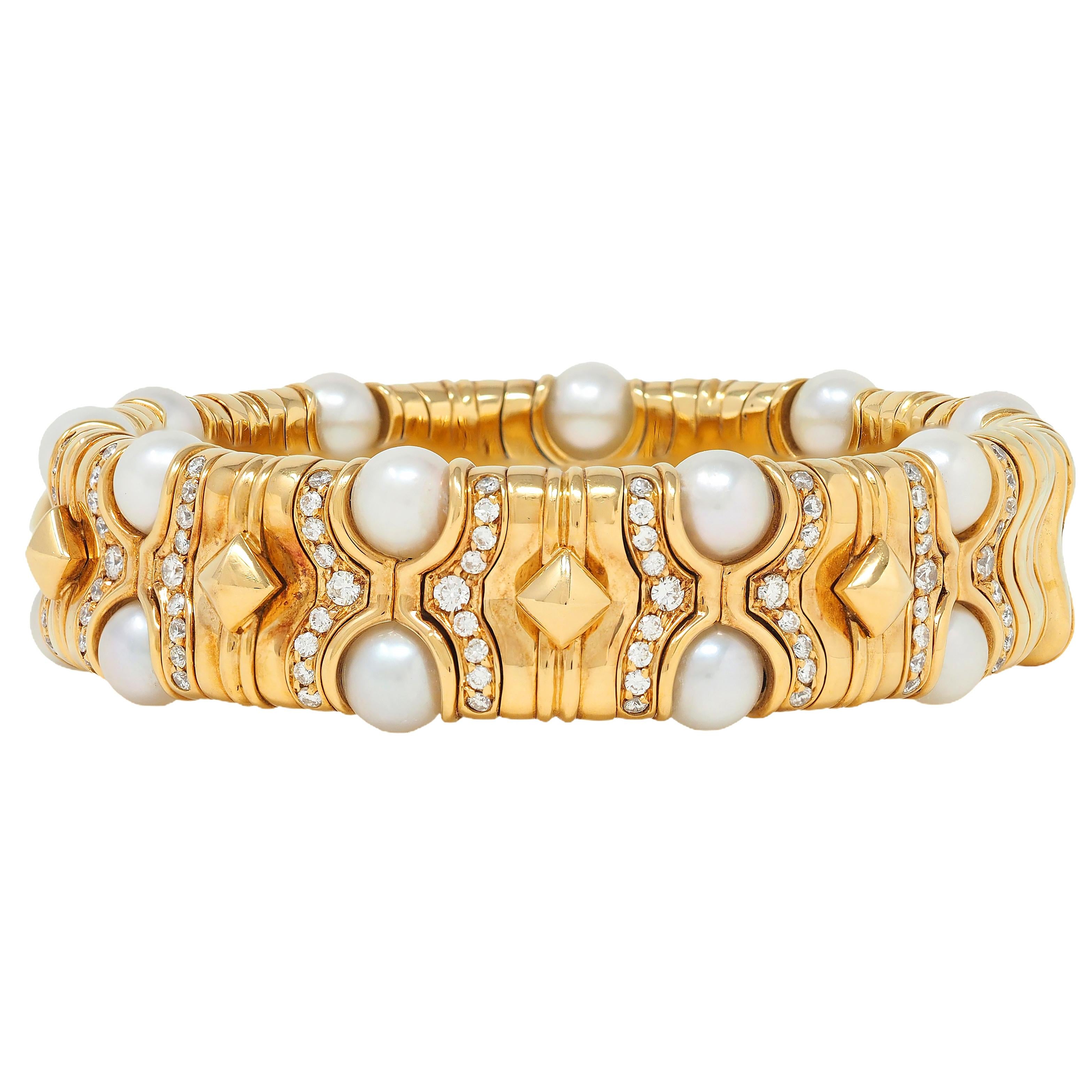 Bulgari 1980's Diamond Pearl 18 Karat Yellow Gold Vintage Doppio Boules Bracelet