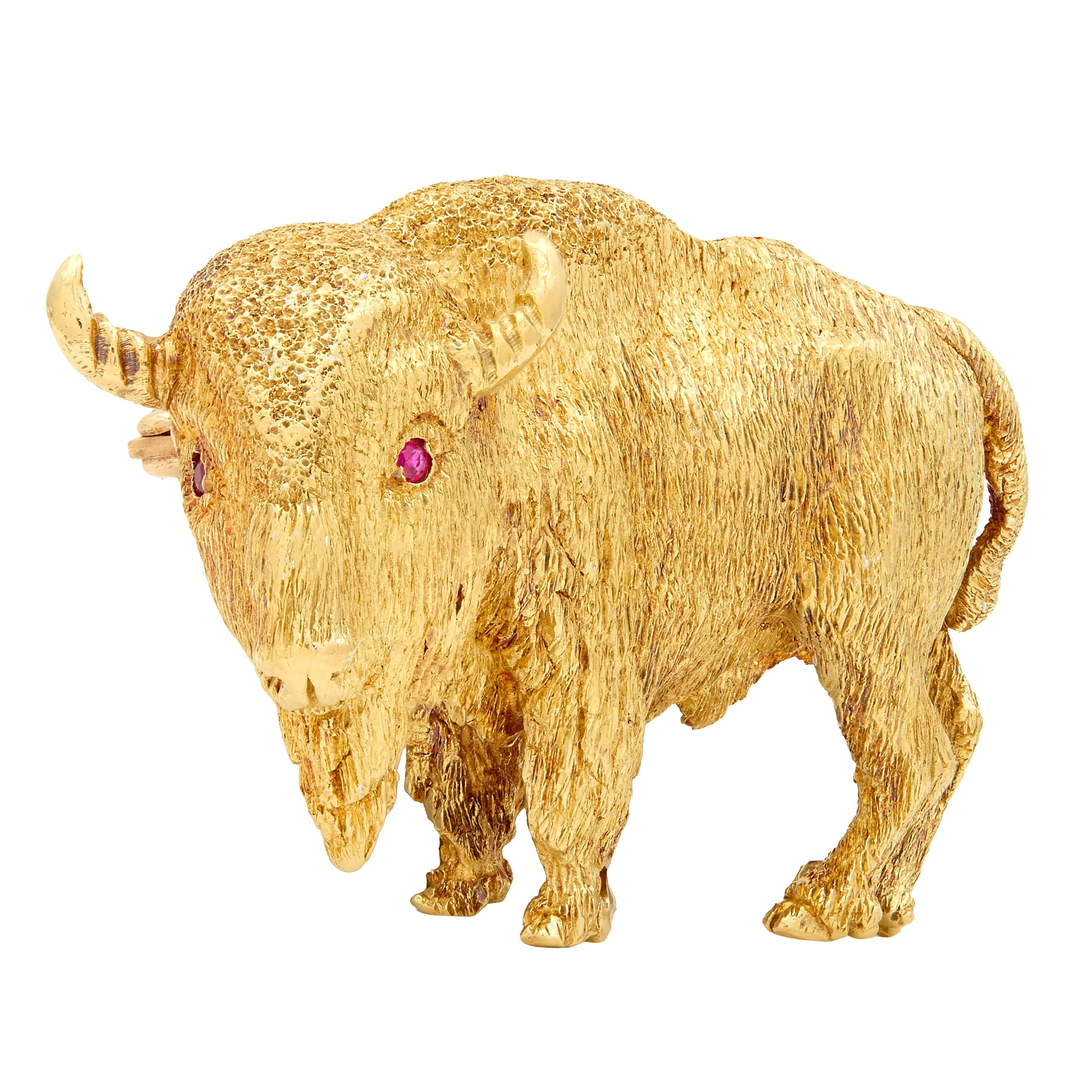 1960's Ruby 18 Karat Yellow Gold Vintage Bison Brooch