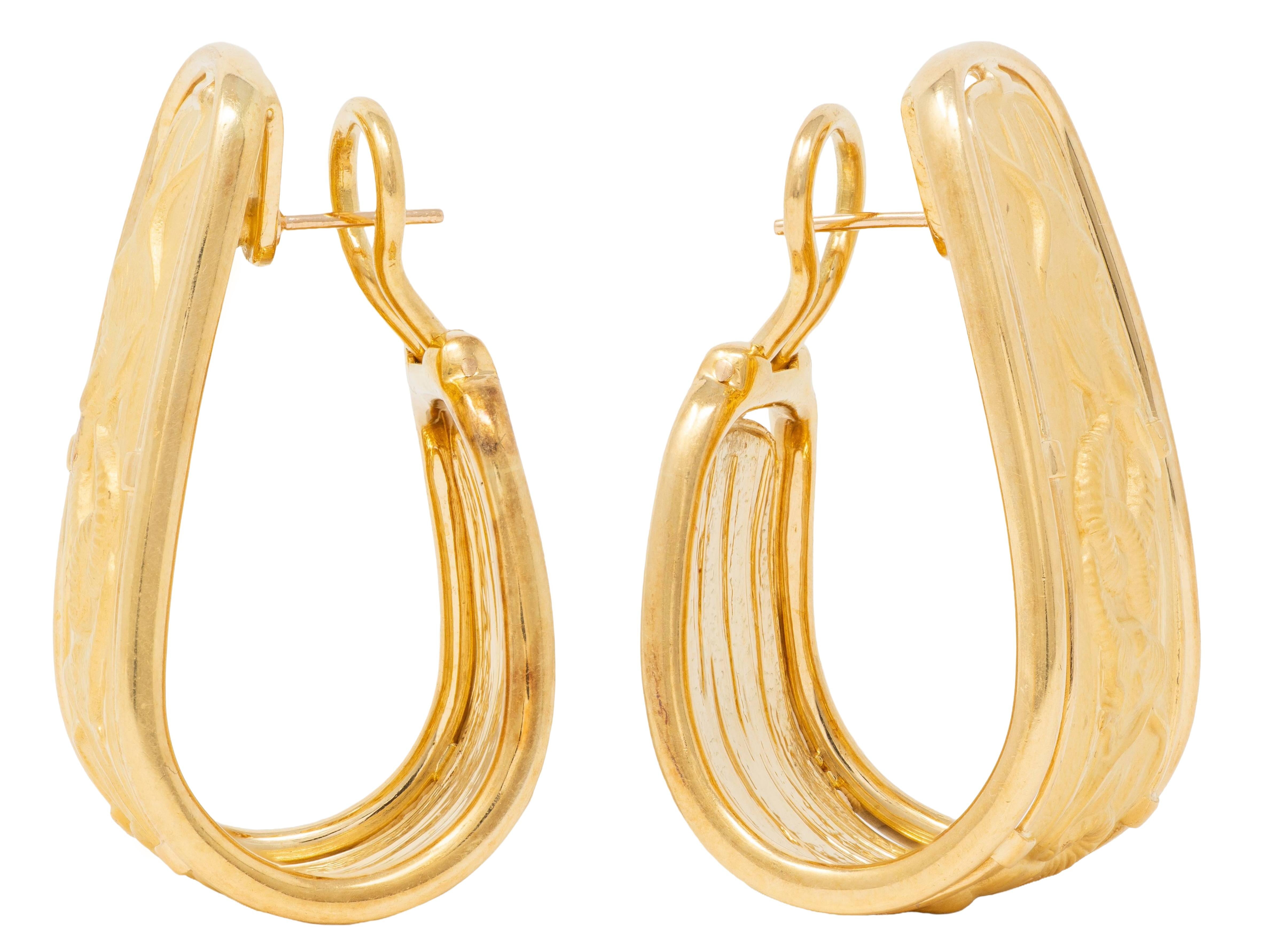 Carrera y Carrera 1990's 18 Karat Yellow Gold Vintage Elephant Animal Earrings