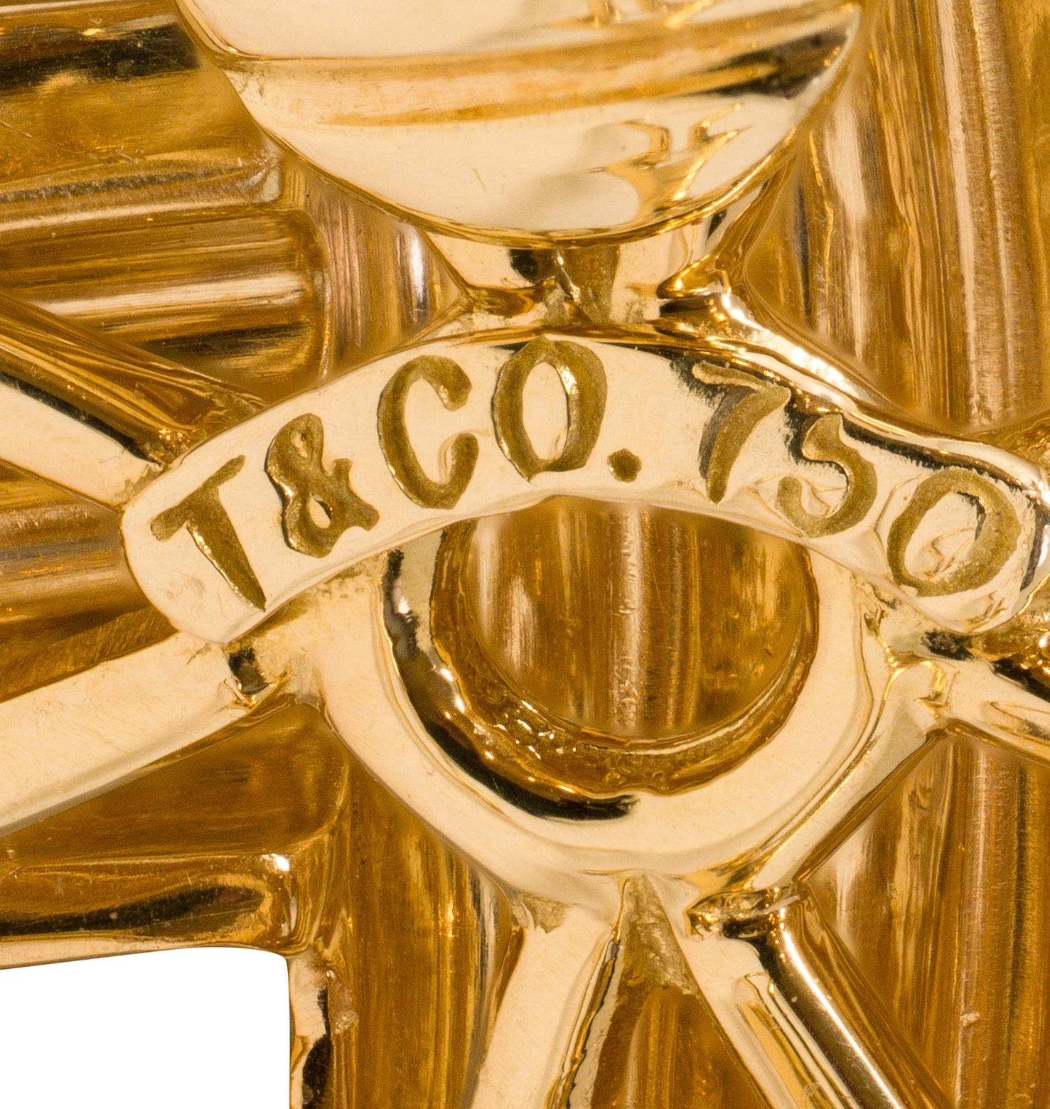 Tiffany & Co. 1990's 18K  Yellow Gold Fluted X Kiss Vintage Ear-Clip Earrings