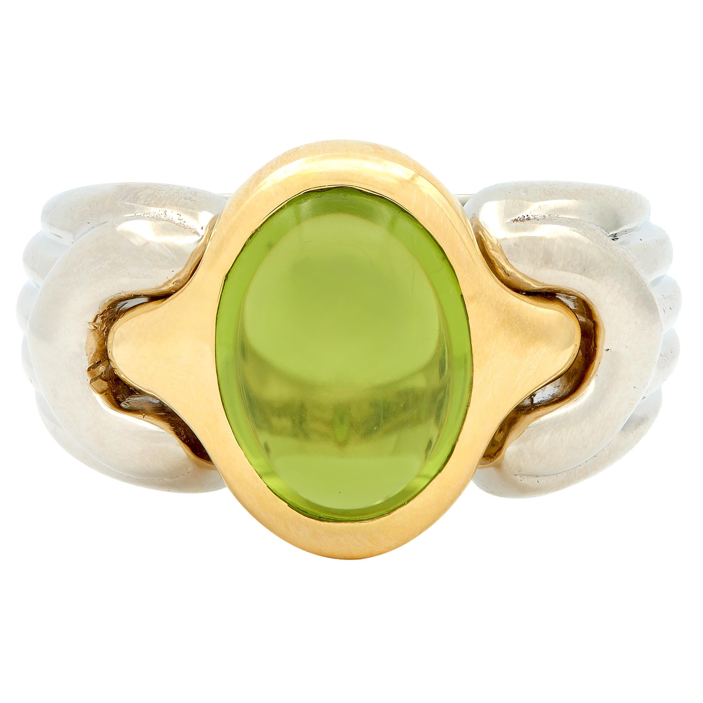 Bulgari 1990's Peridot 18 Karat Two-Tone Yellow White Gold Vintage Cabochon Ring