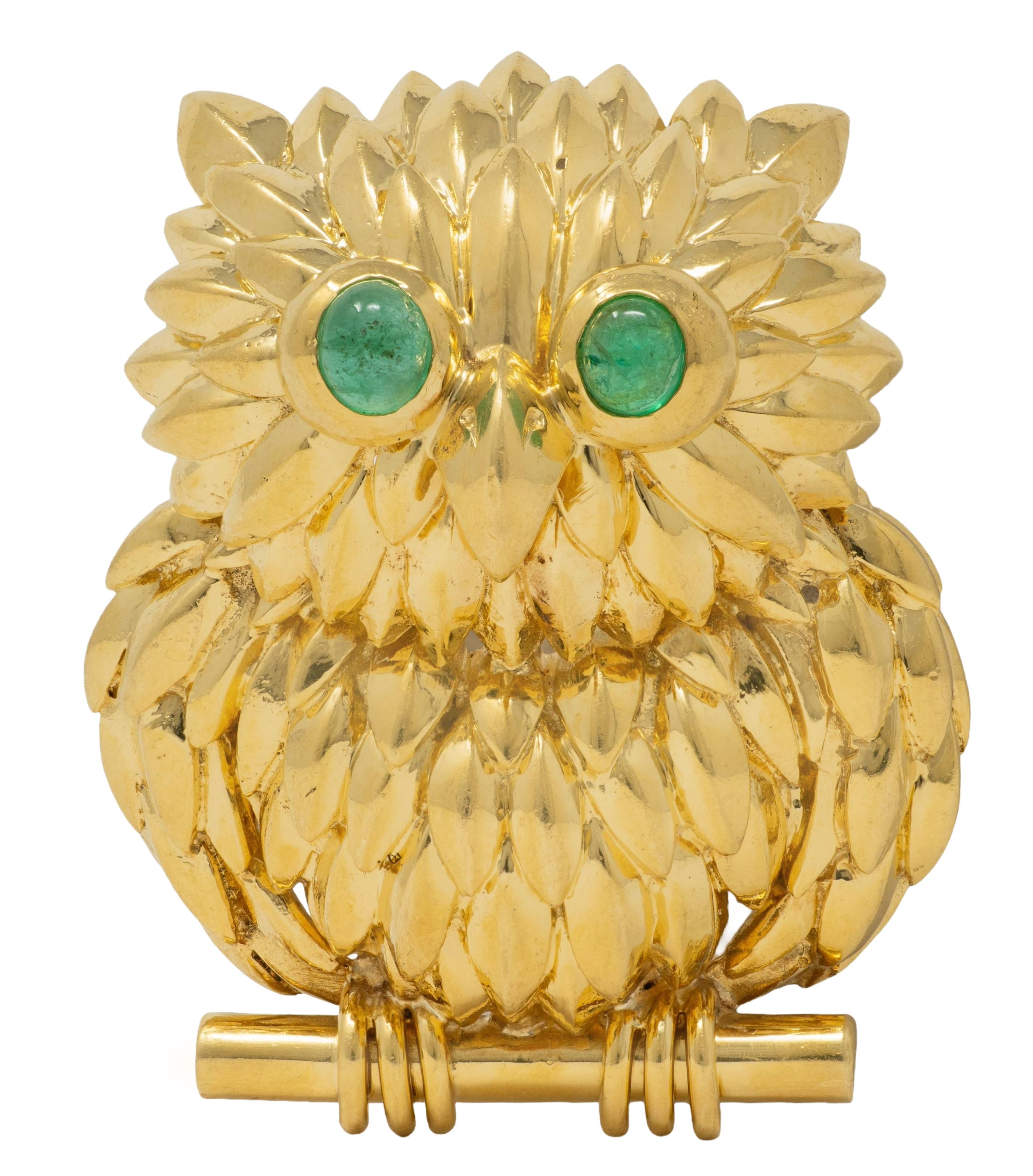 Tiffany & Co. 1980's Emerald 18 Karat Yellow Gold Vintage Owl Brooch