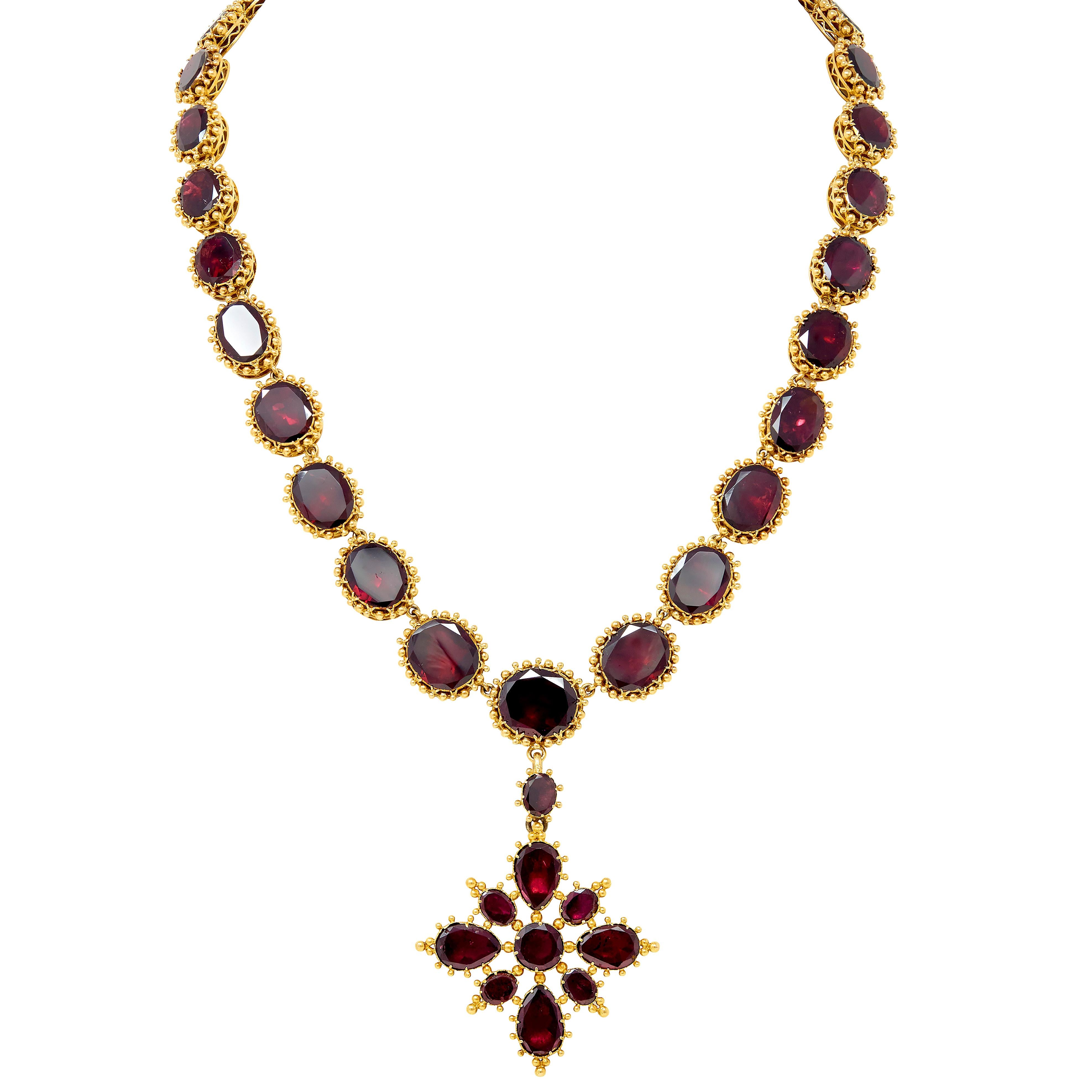 Georgian Garnet 18 Karat Yellow Gold Antique Graduated Cross Pendant Necklace