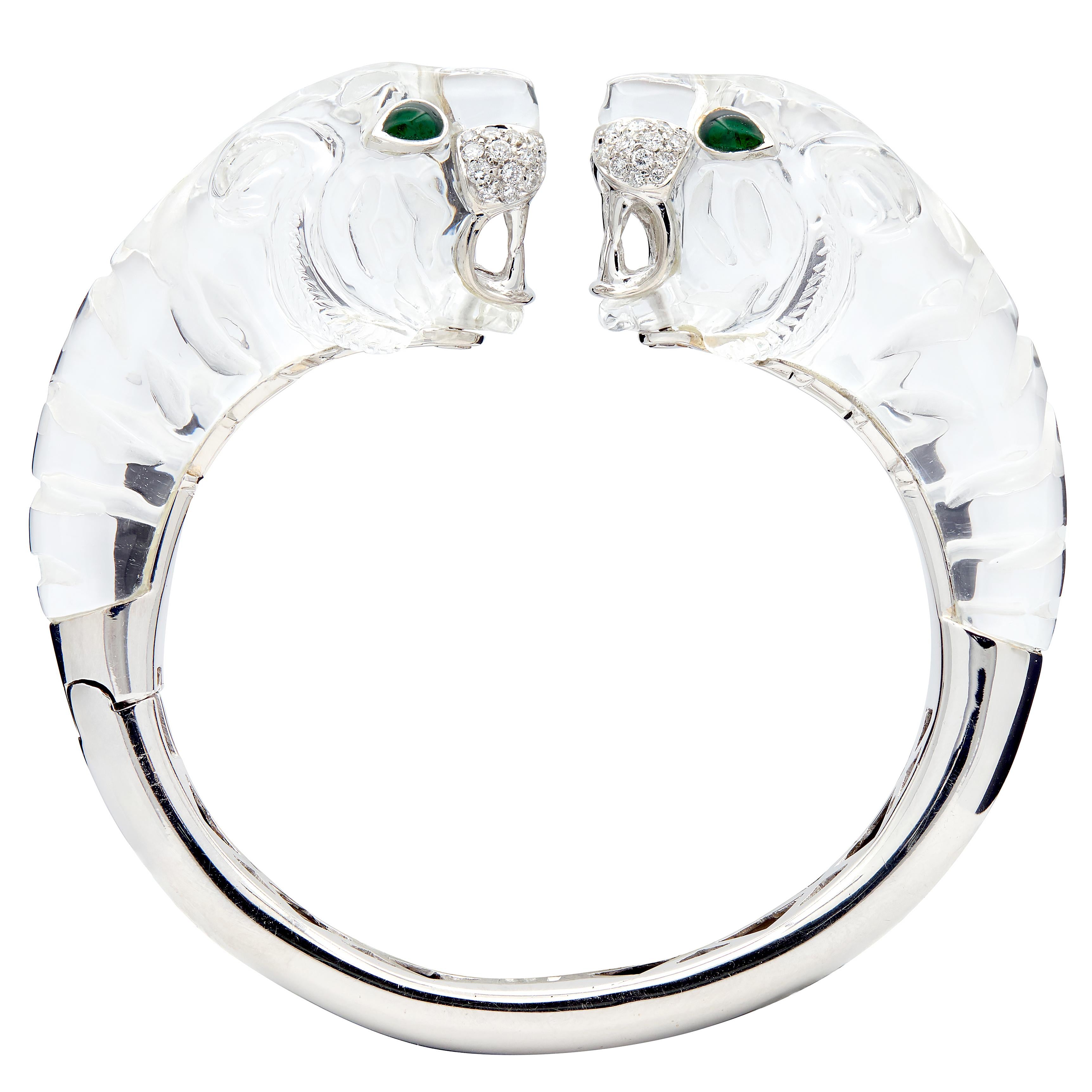 2000's Diamond Emerald Quartz 18K Gold Contemporary Tiger Head Cuff Bracelet