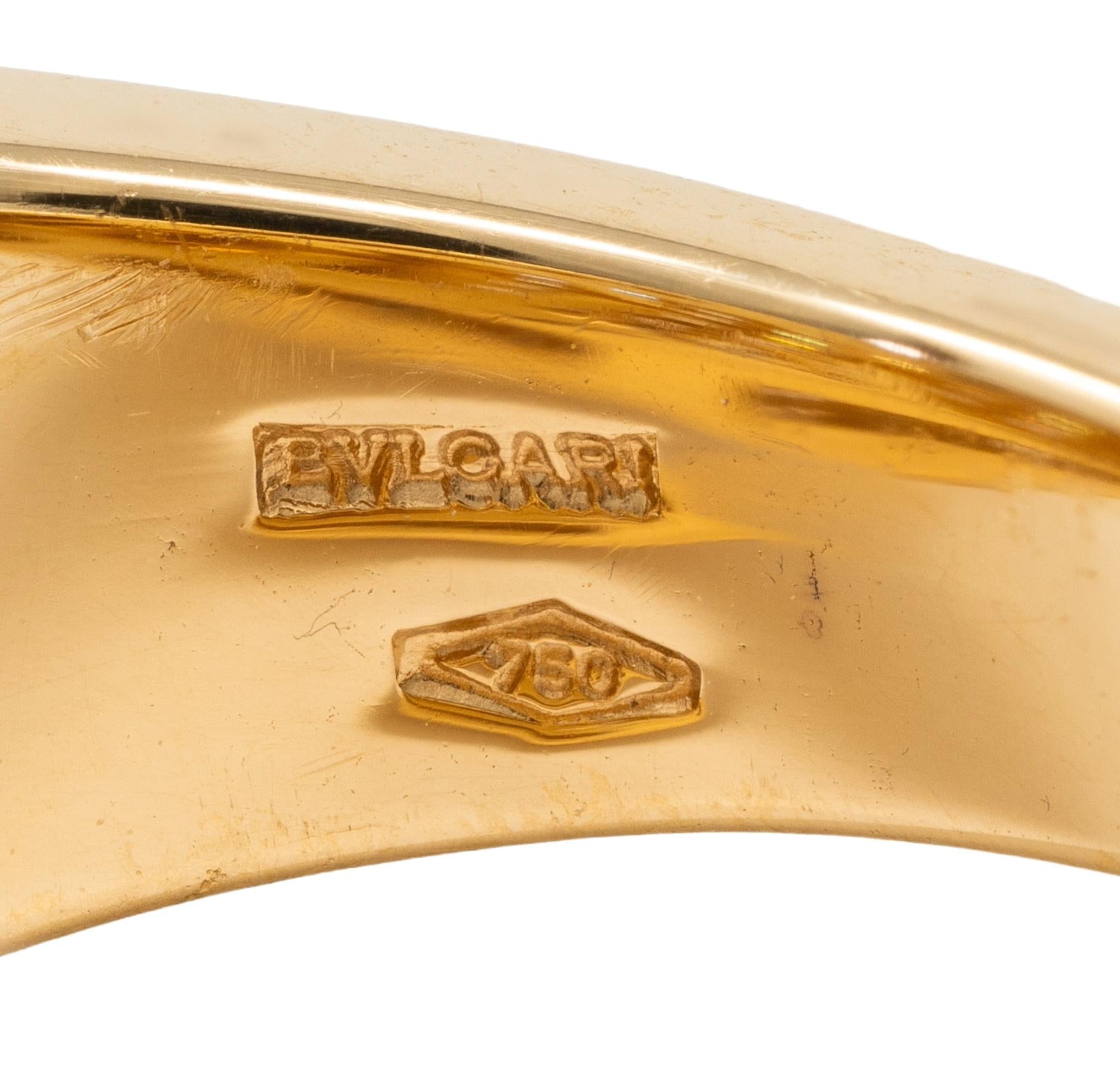 Bulgari 1990's Diamond 18 Karat Yellow Gold Vintage Tronchetto Cluster Ring