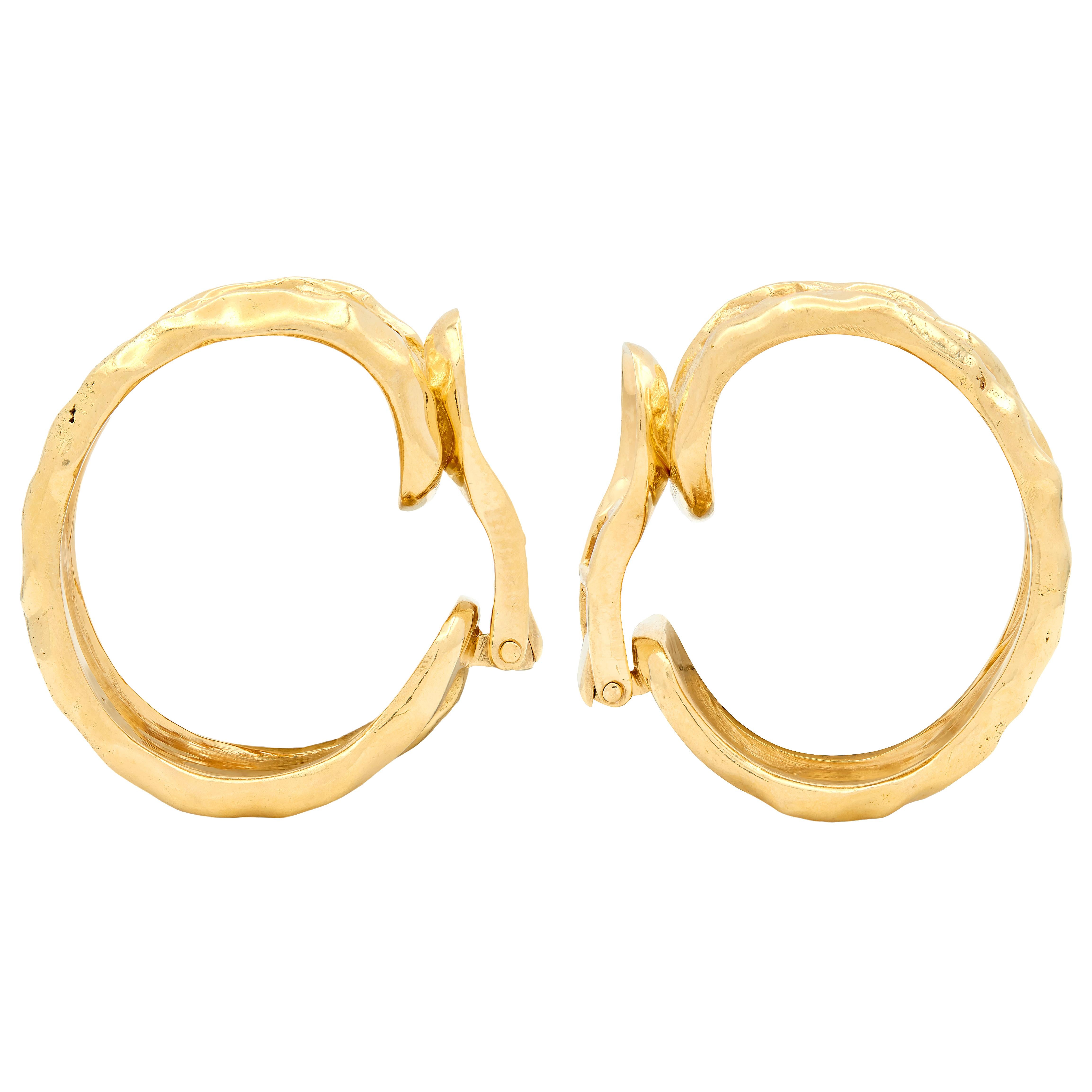 Van Cleef & Arpels 1970's 18K Yellow Gold Vintage Brutalist Ear-Clip Earrings