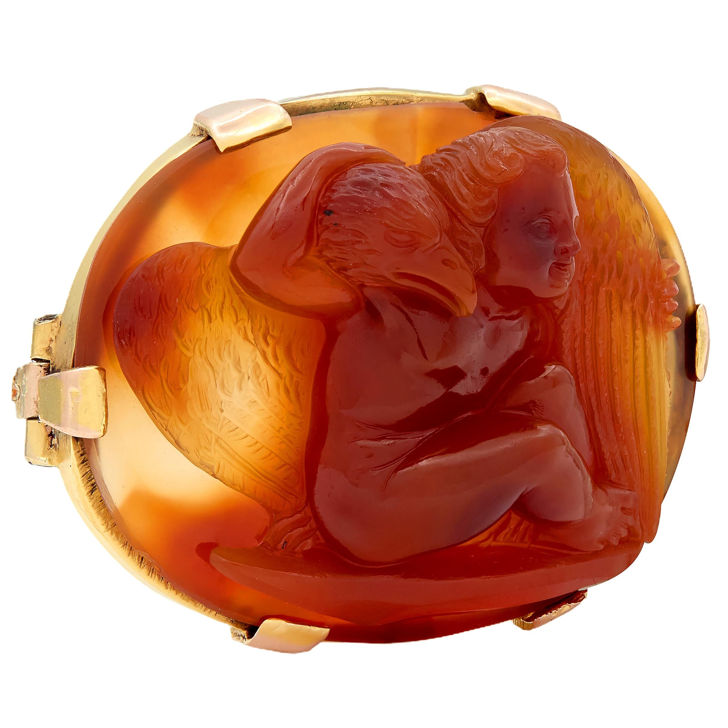 Victorian Red Agate 14 Karat Two-Tone Gold Antique Greek Myth Cameo Brooch