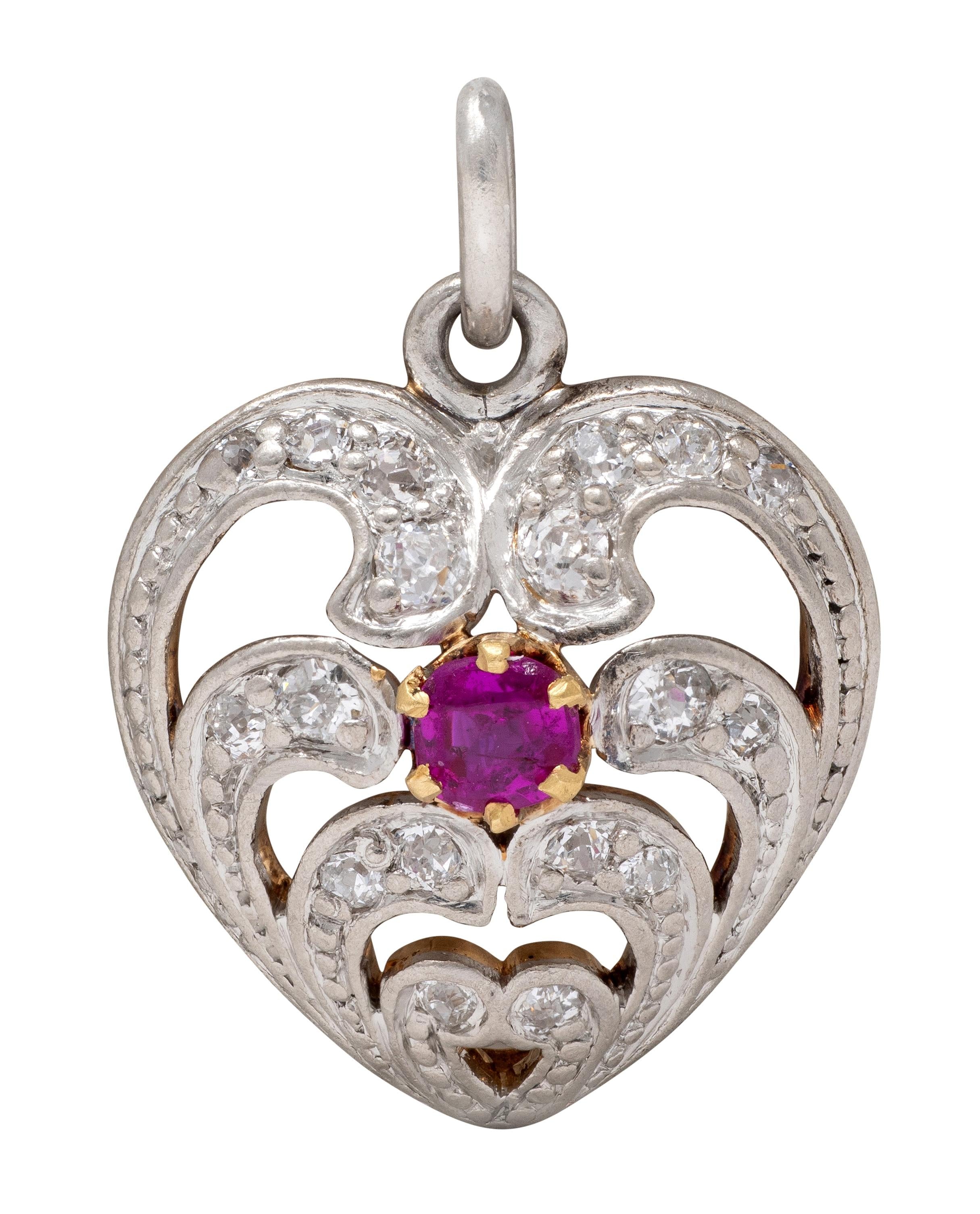 Edwardian Ruby Diamond Platinum-Topped 18 Karat Yellow Gold Antique Heart Charm