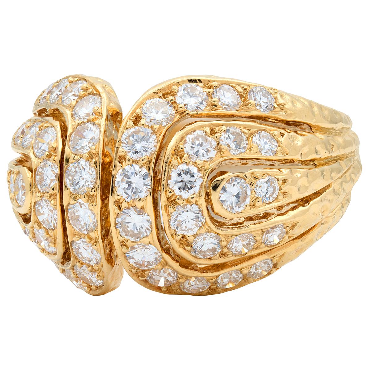 Van Cleef & Arpels French 1970's Diamond 18 Karat Yellow Gold Vintage Dome Ring
