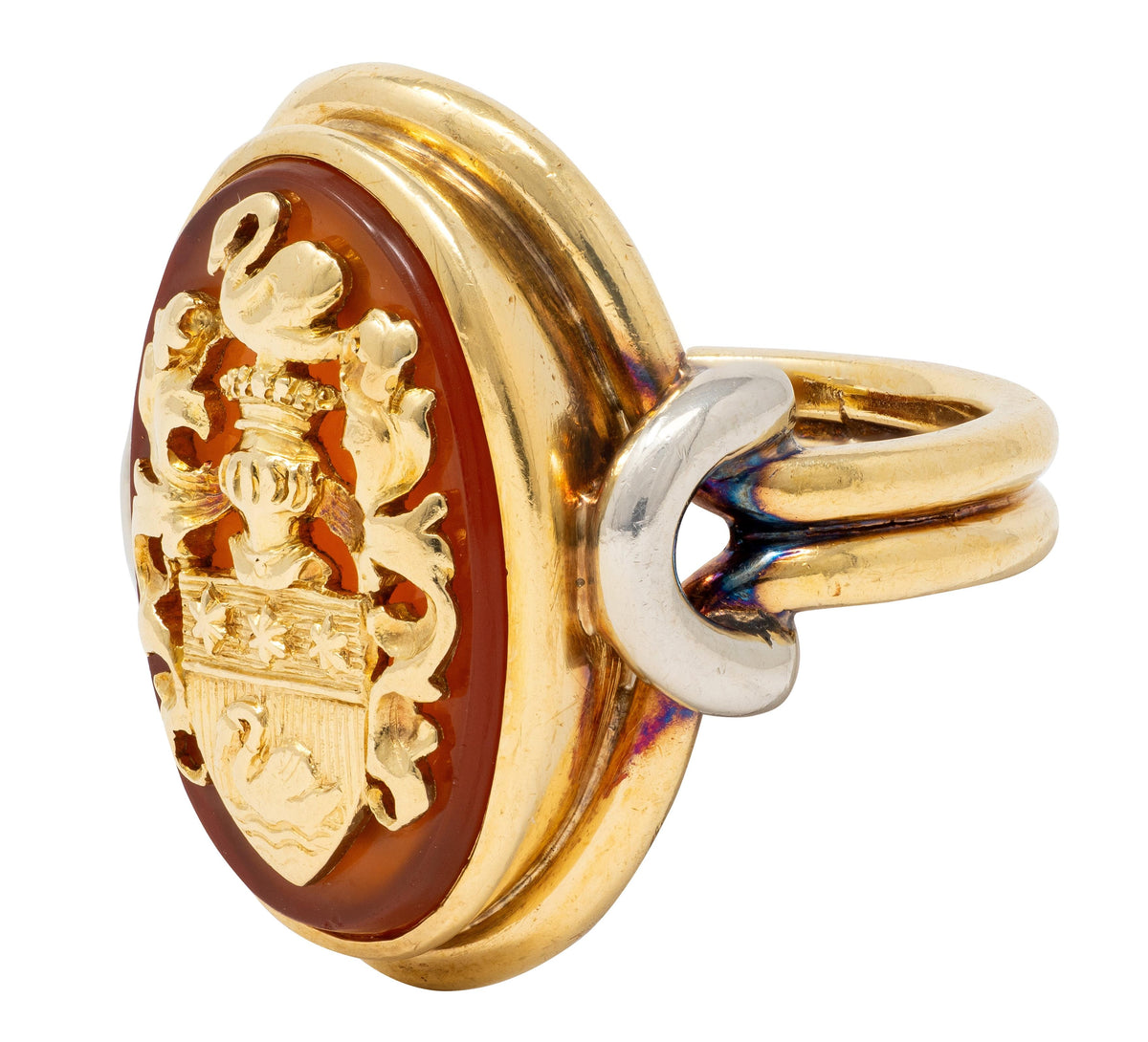 Edwardian Carnelian 18 Karat Two-Tone Gold Antique Heraldic Crest Signet Ring