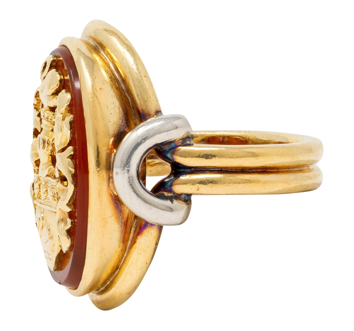 Edwardian Carnelian 18 Karat Two-Tone Gold Antique Heraldic Crest Signet Ring