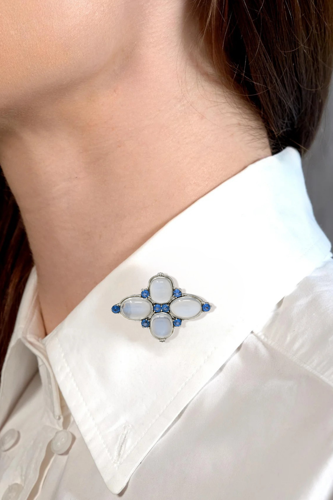 Louis Comfort Tiffany & Co. Art Deco Sapphire Moonstone Platinum Vintage Quatrefoil Brooch