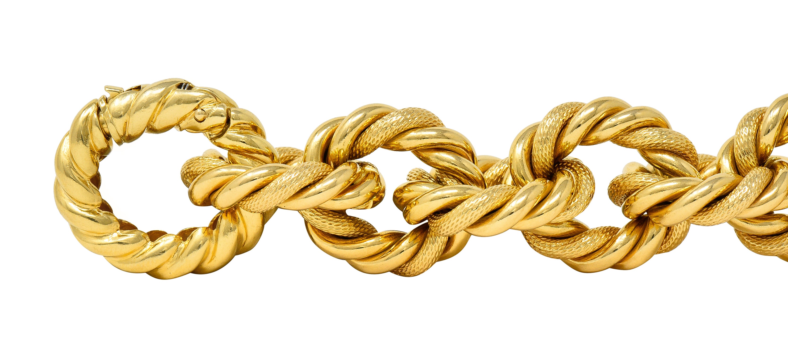 18 Karat Yellow Gold Textured Twisted Rope Vintage Cable Chain Bracelet Wilson's Estate Jewelry