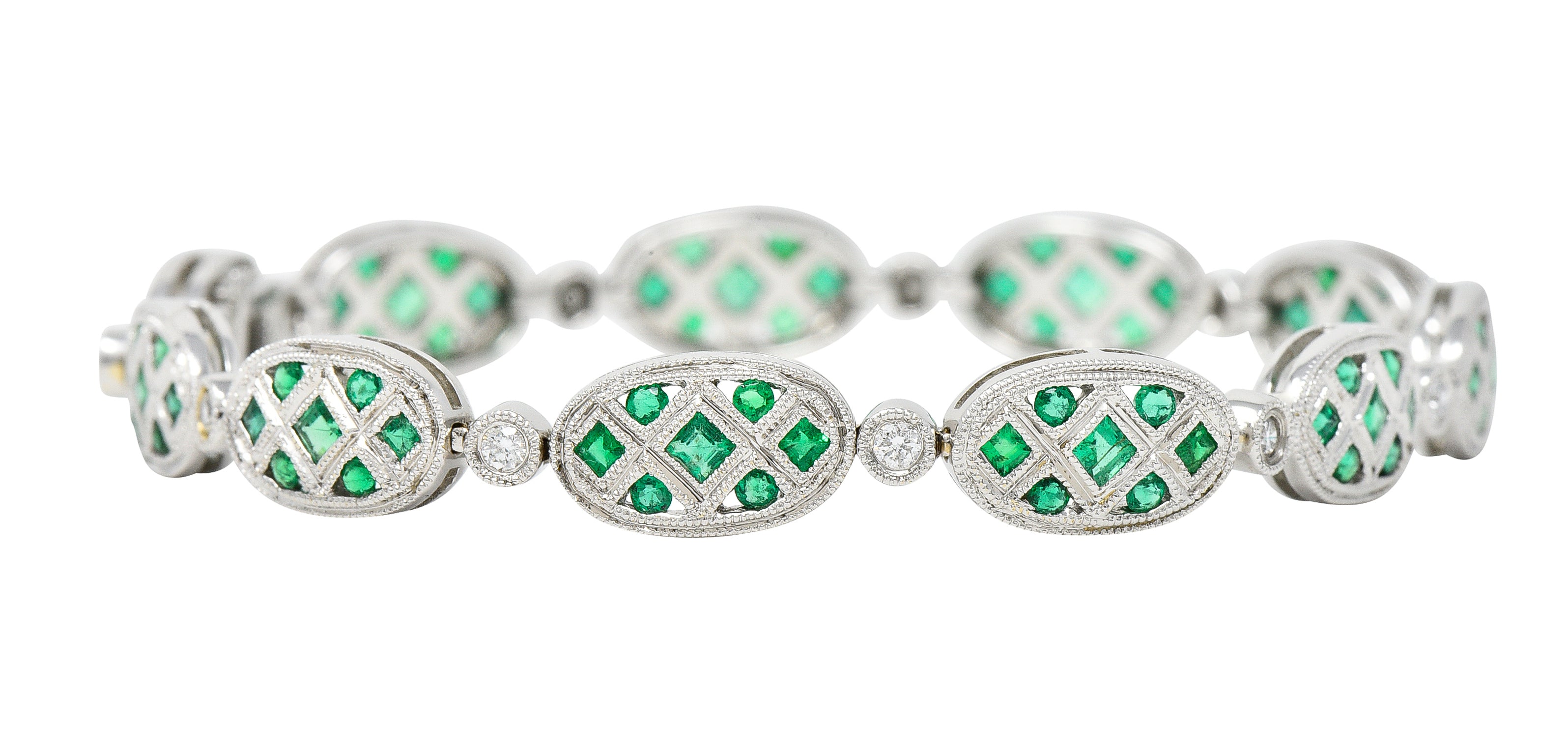 Contemporary 1.80 CTW Emerald Diamond 18 Karat White Gold Lattice Link Bracelet Wilson's Estate Jewelry