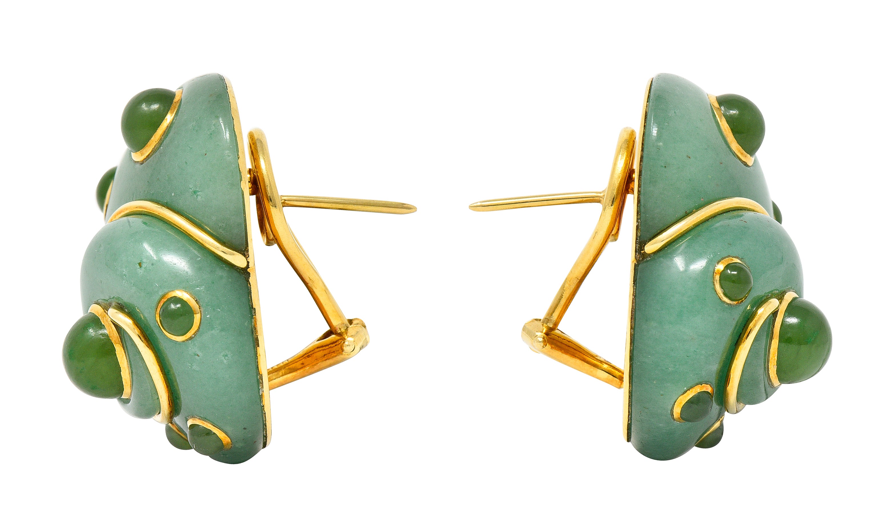 Verdura 1980's  Carved Aventurine Nephrite Jade Cabochon 18 Karat Yellow Gold Sea Shell Vintage Earrings Wilson's Estate Jewelry