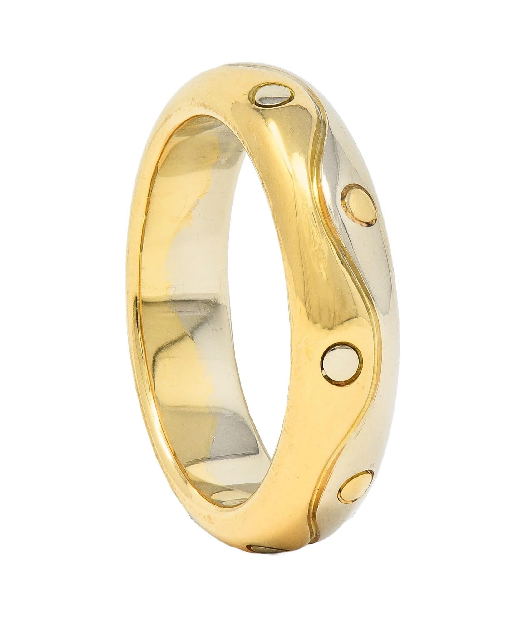 Bulgari 1990's 18 Karat Two-Tone Yellow White Gold Onda Vintage Band Ring