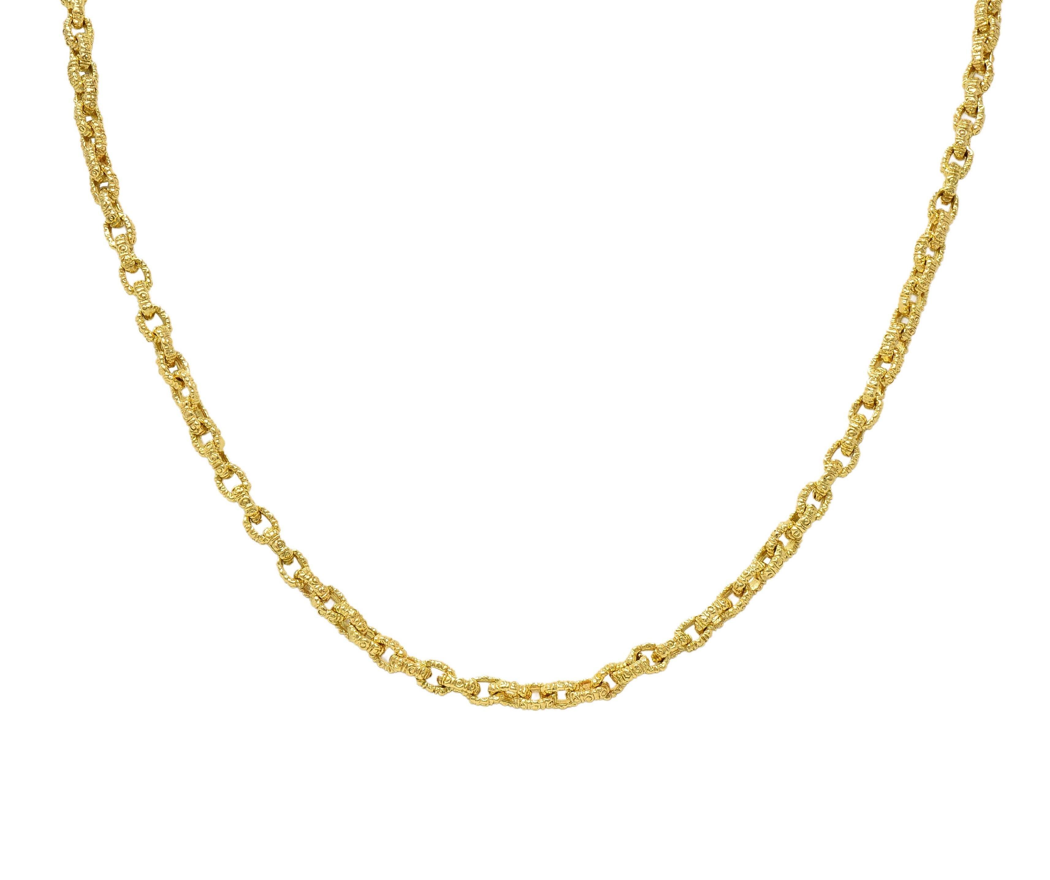 1960's 18 Karat Yellow Gold Vintage Textured Cable Link Chain Necklace