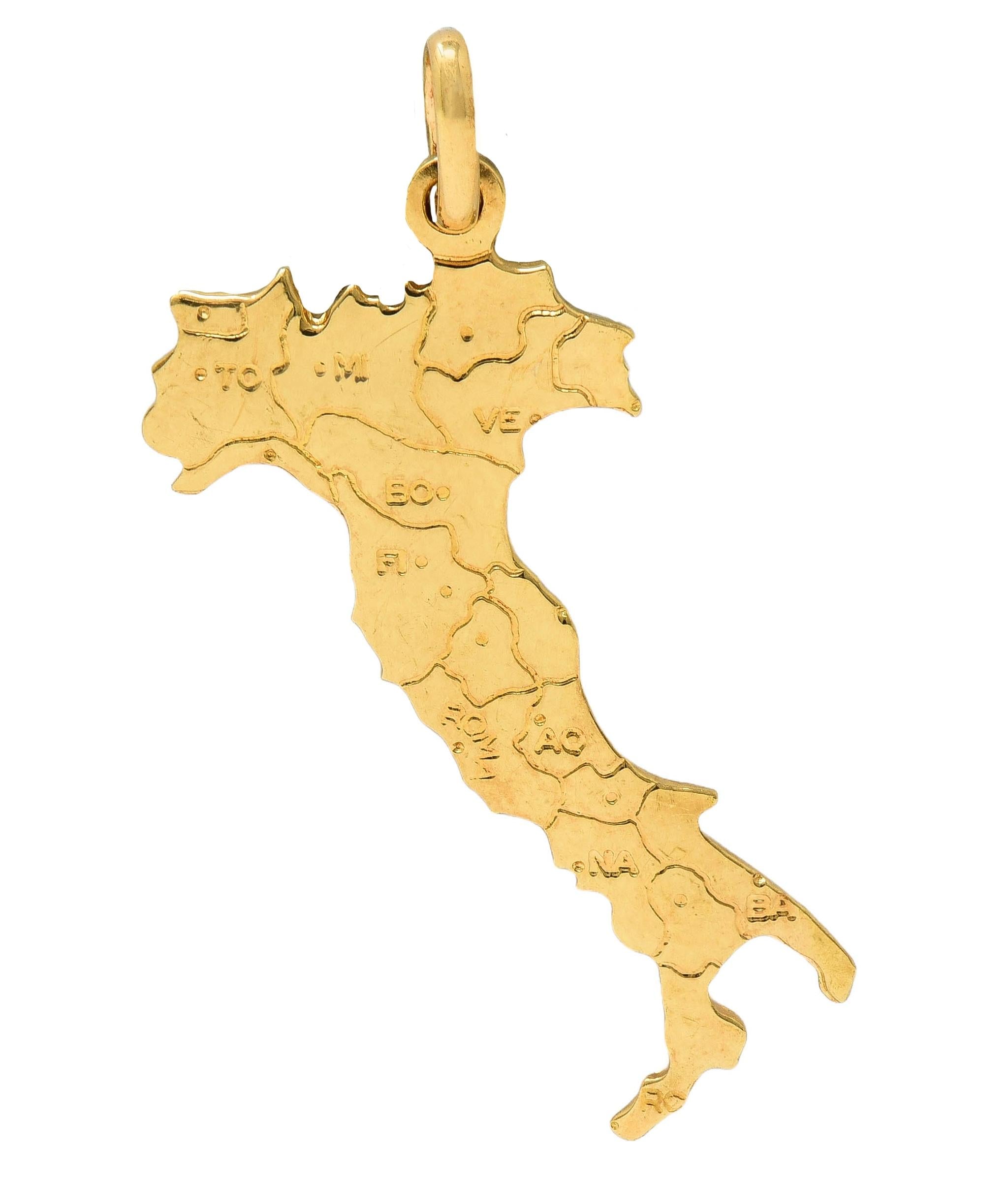 1970's 18 Karat Yellow Gold Vintage Italy Country Pendant