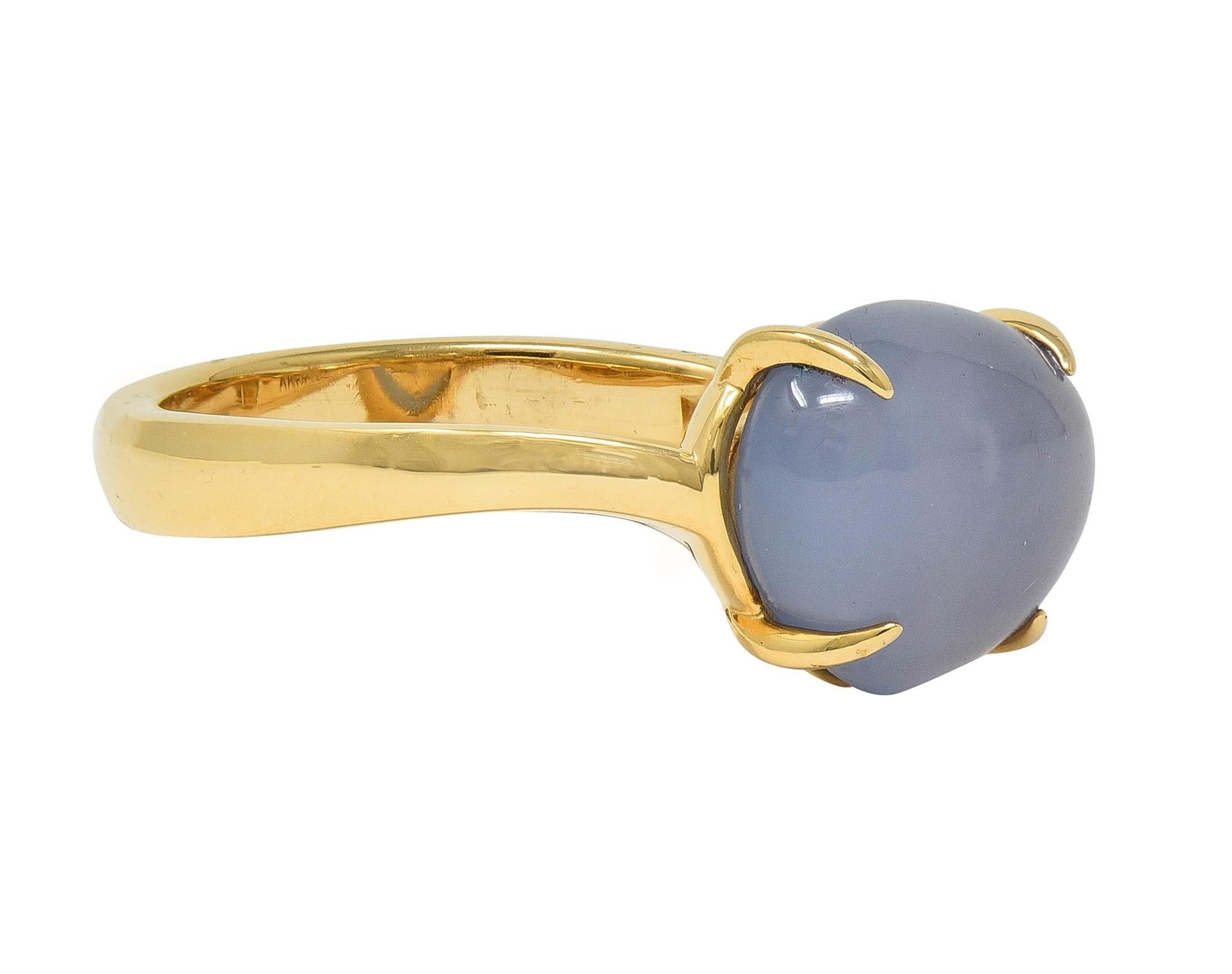 Bulgari 2005 Gray Moonstone Cabochon 18 Karat Yellow Gold Vintage Ring