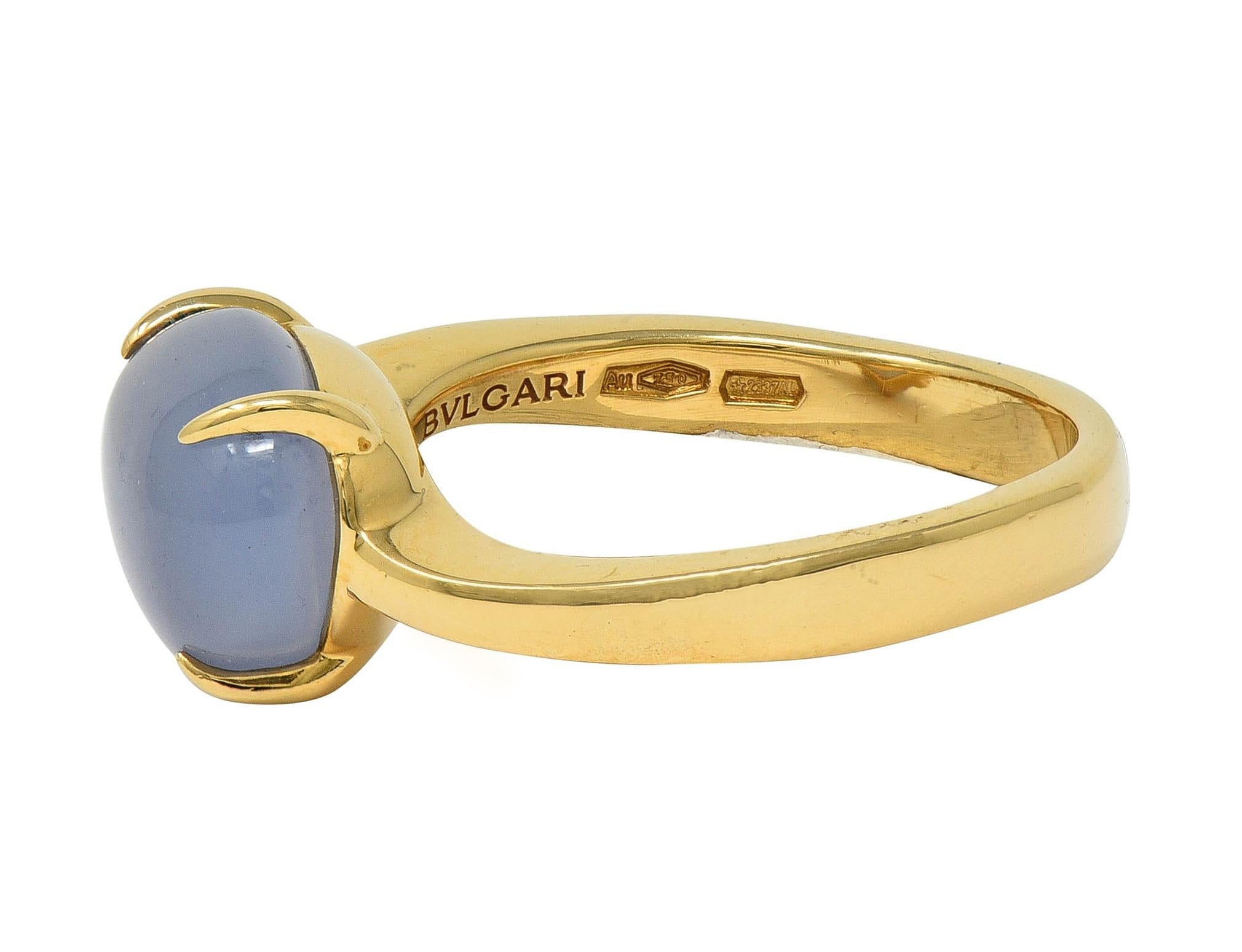 Bulgari 2005 Gray Moonstone Cabochon 18 Karat Yellow Gold Vintage Ring