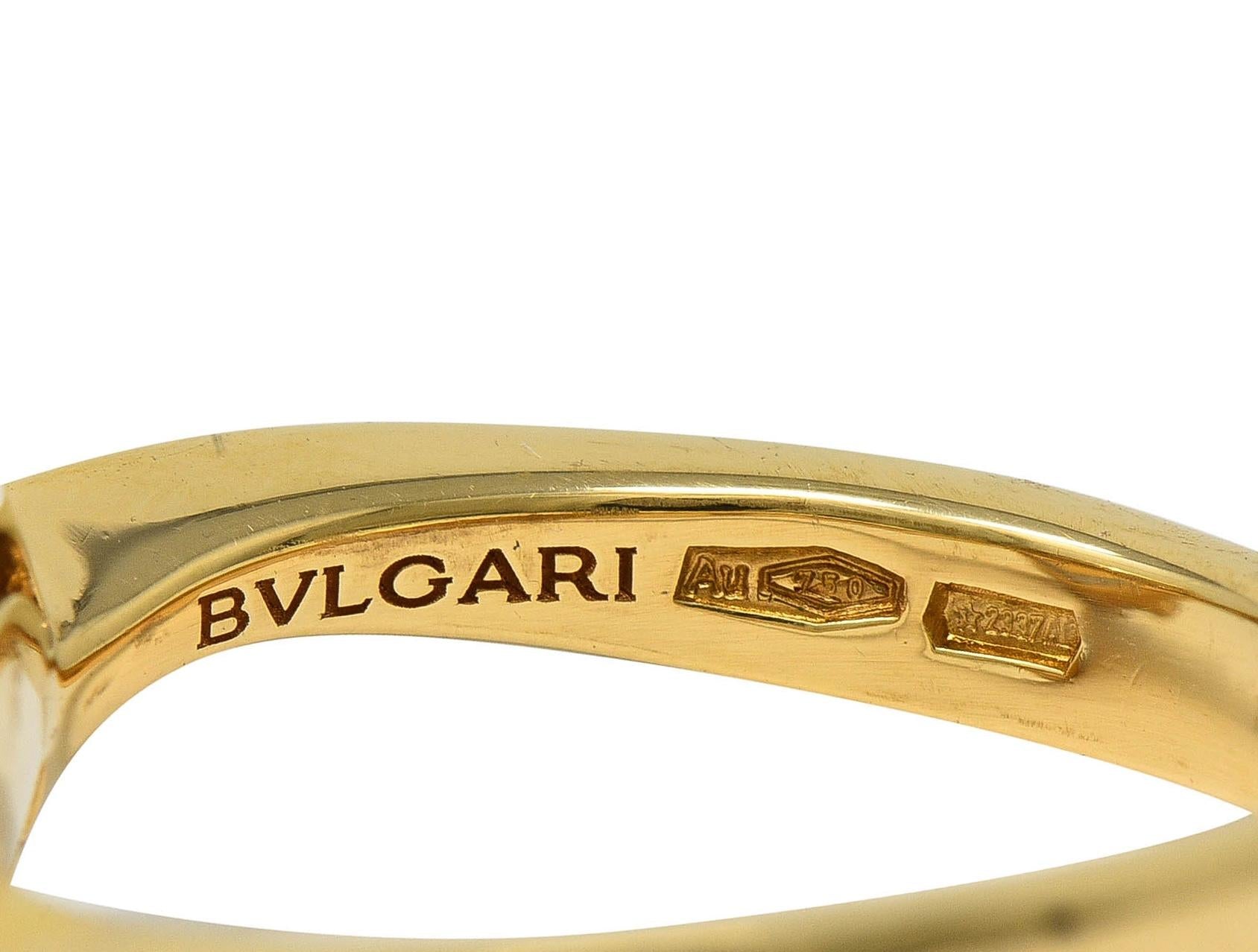 Bulgari 2005 Gray Moonstone Cabochon 18 Karat Yellow Gold Vintage Ring