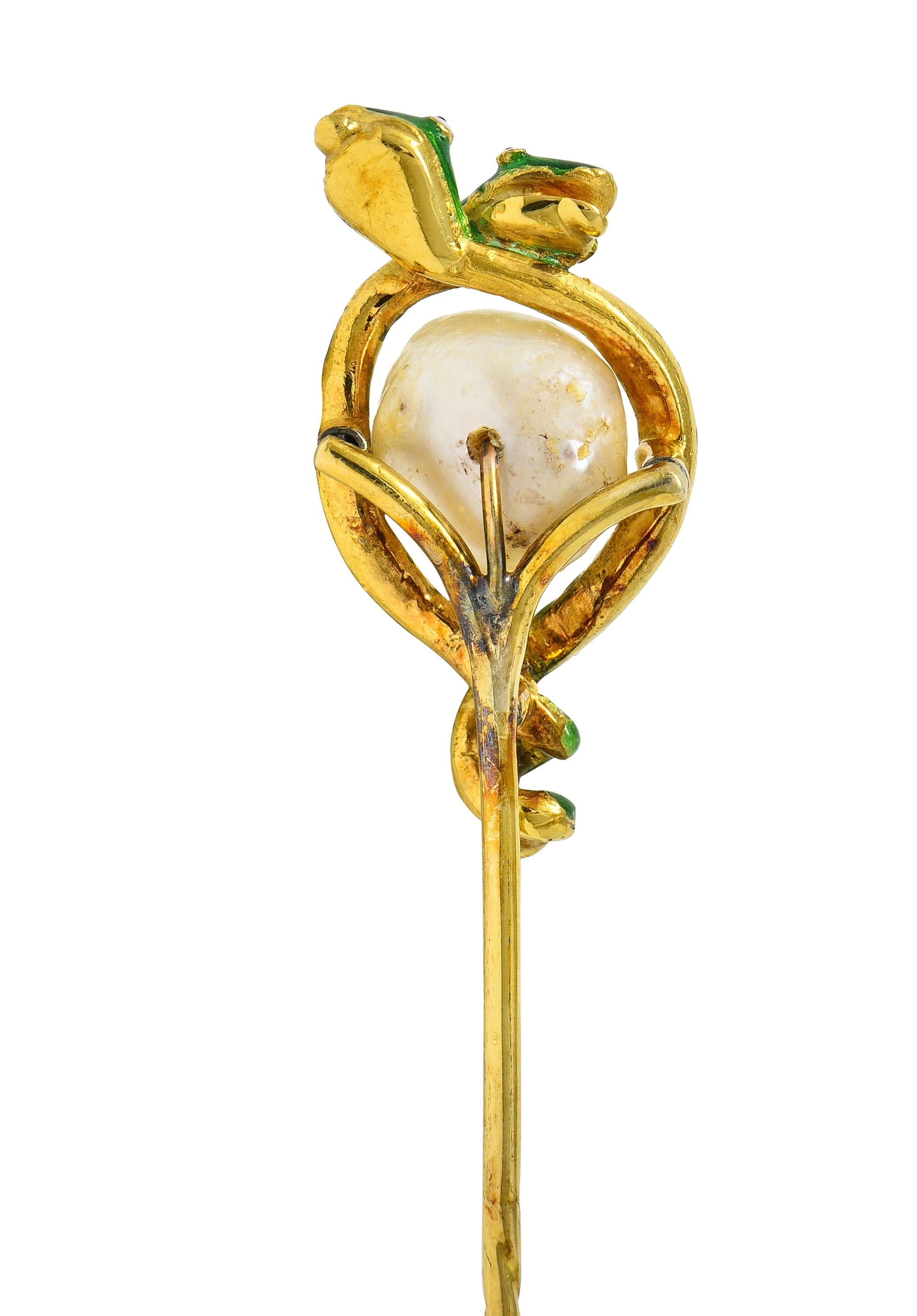 Victorian Pearl Ruby Diamond 18 Karat Yellow Gold Antique Snake Stickpin