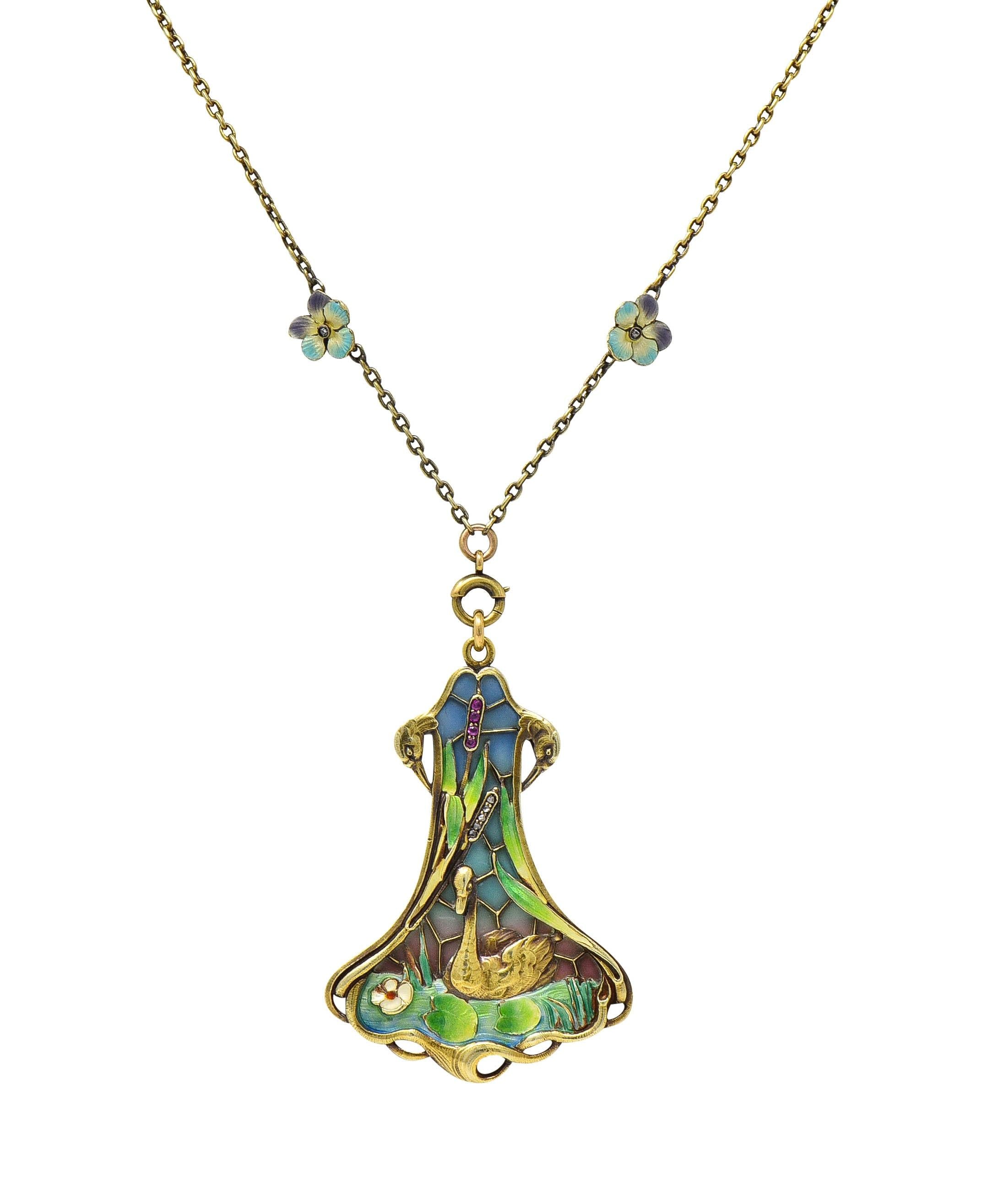 Art Nouveau Plique-A-Jour Enamel 14 Karat Gold Antique Swan Pendant Necklace