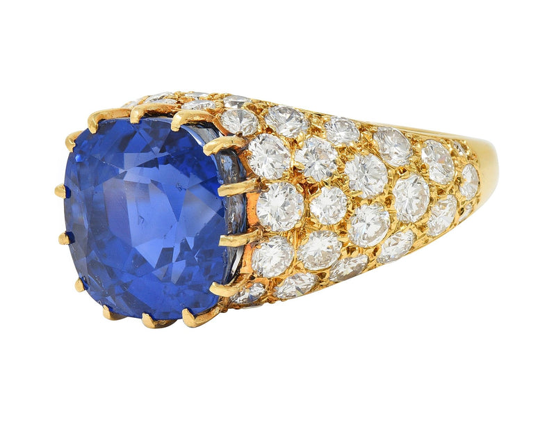 Van Cleef & Arpels French 1980s 12.05 CTW No Heat Ceylon Sapphire Diamond 18 Karat Yellow Gold Ring AGL Wilson's Estate Jewelry