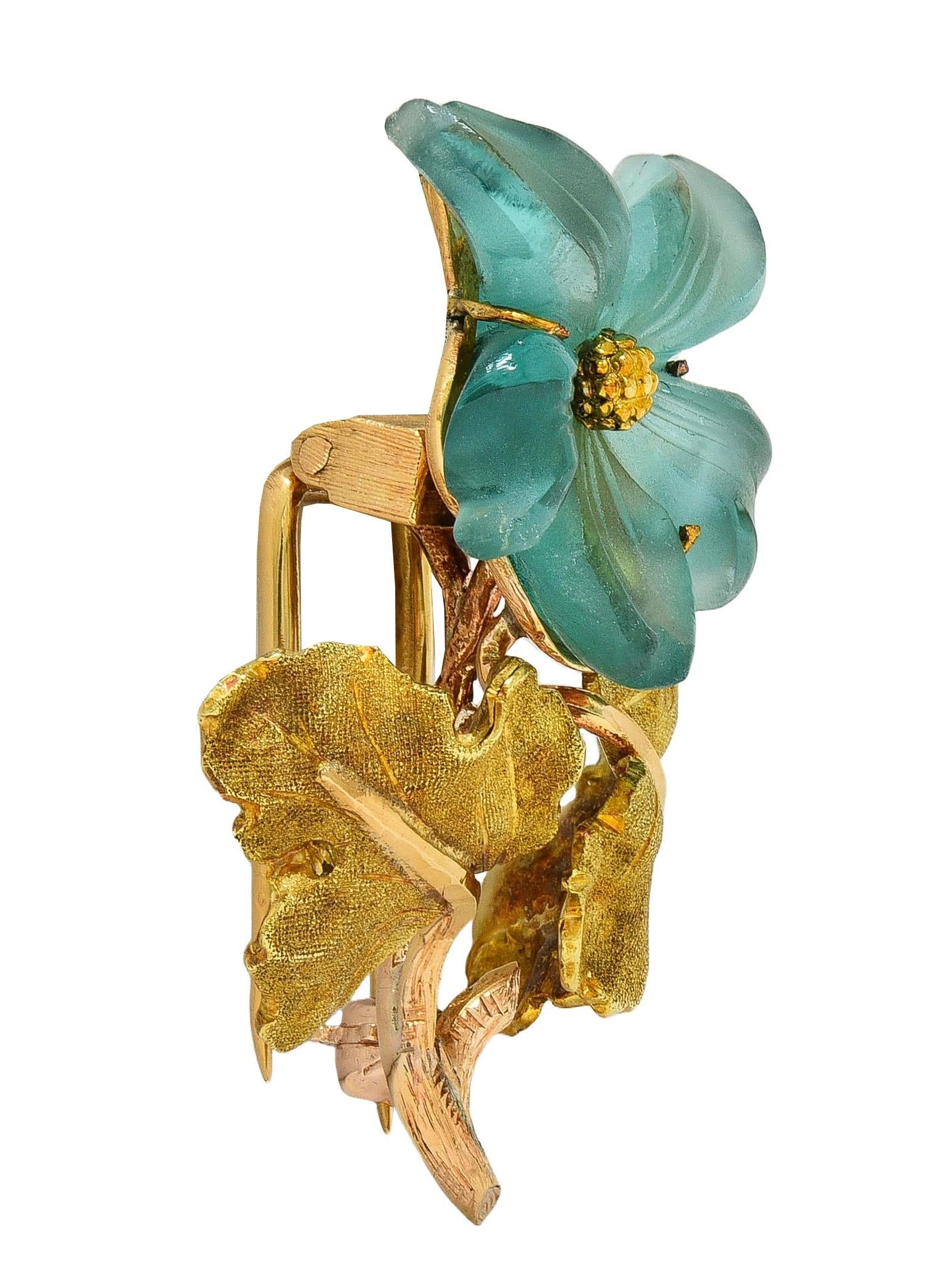 Buccellati 1960s Carved Fluorite 18 Karat Gold Vintage Dogwood Flower Brooch