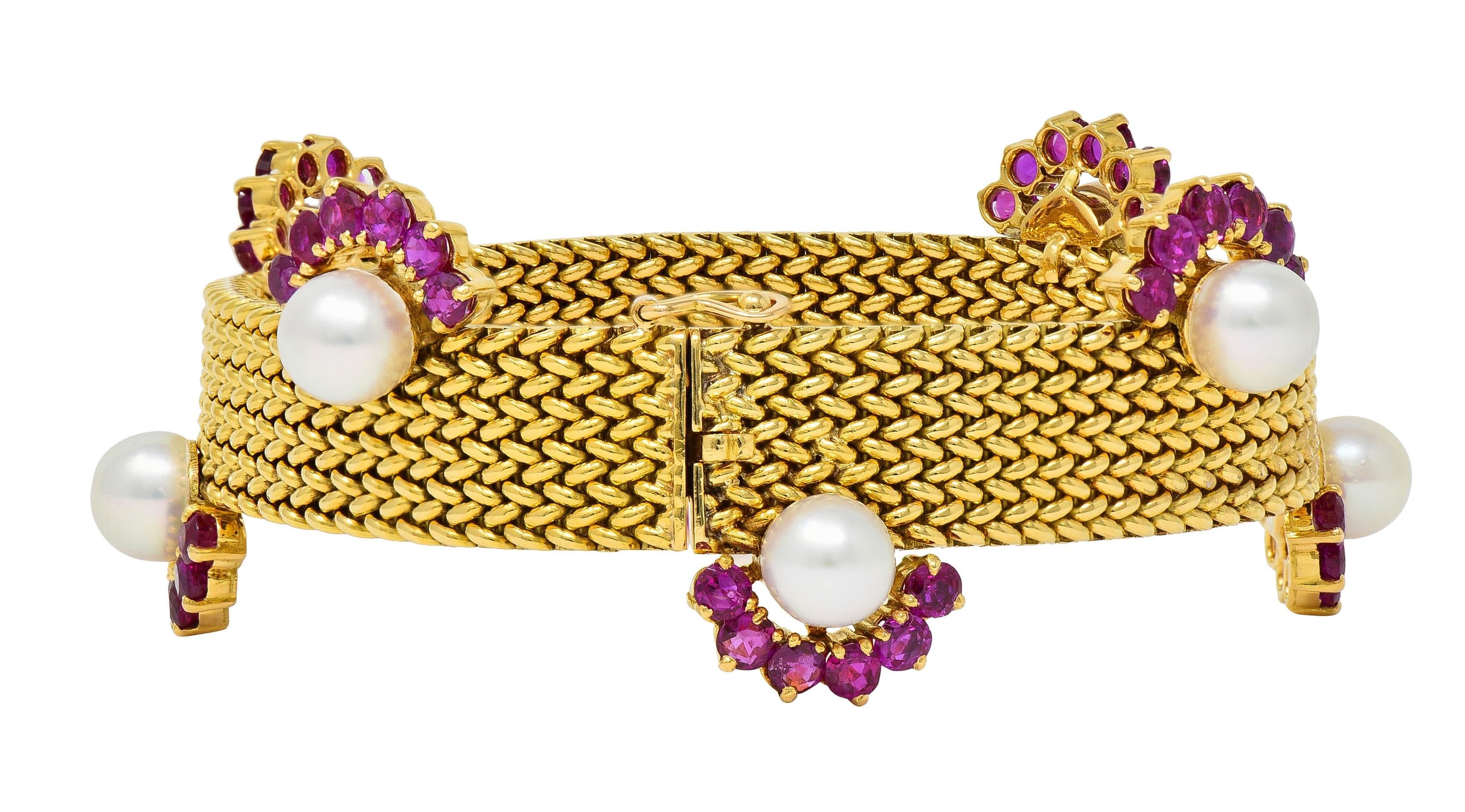 French 1960's Ruby Pearl 18 Karat Yellow Gold Woven Mesh Vintage Bracelet