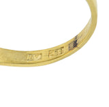 Victorian Carved Agate 14 Karat Yellow Gold Antique Heraldic Signet Ring