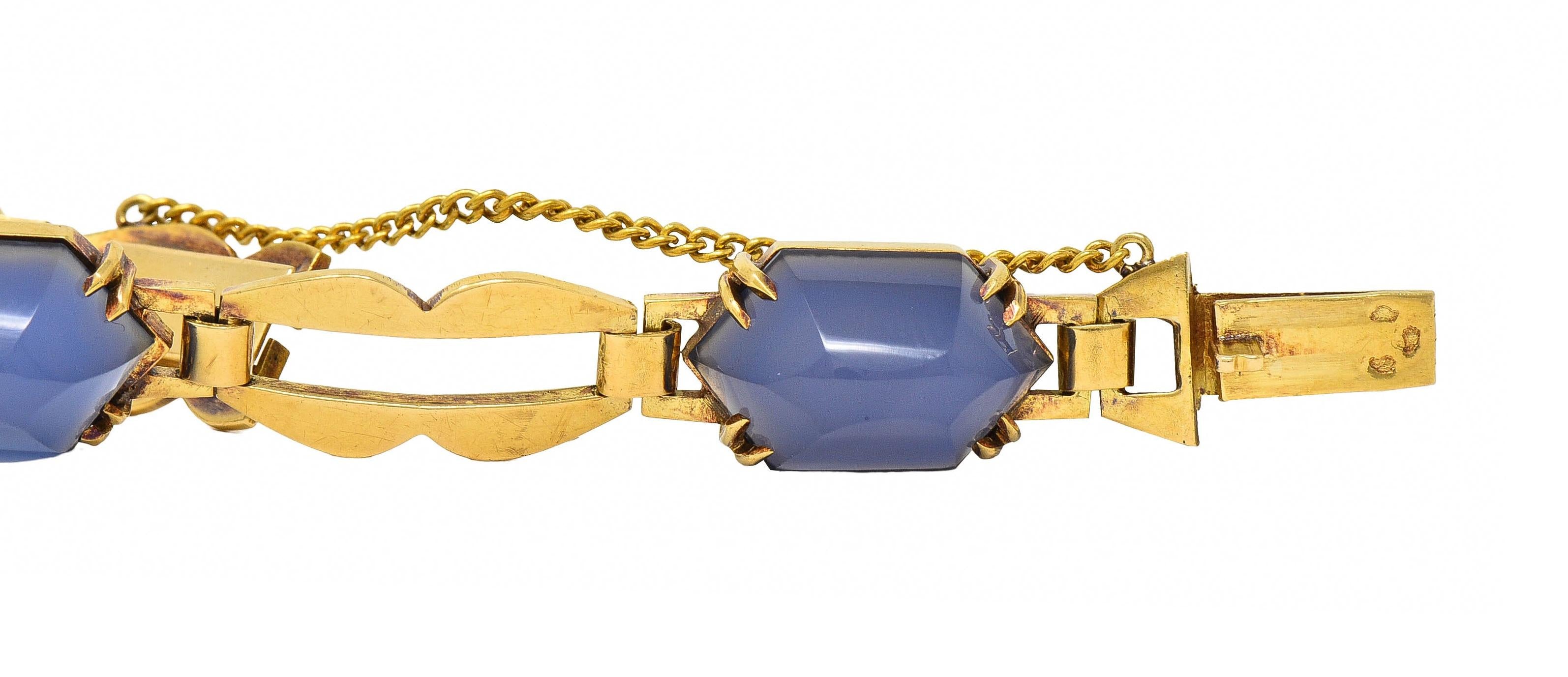 Art Deco French Blue Chalcedony 18 Karat Yellow Gold Antique Link Bracelet