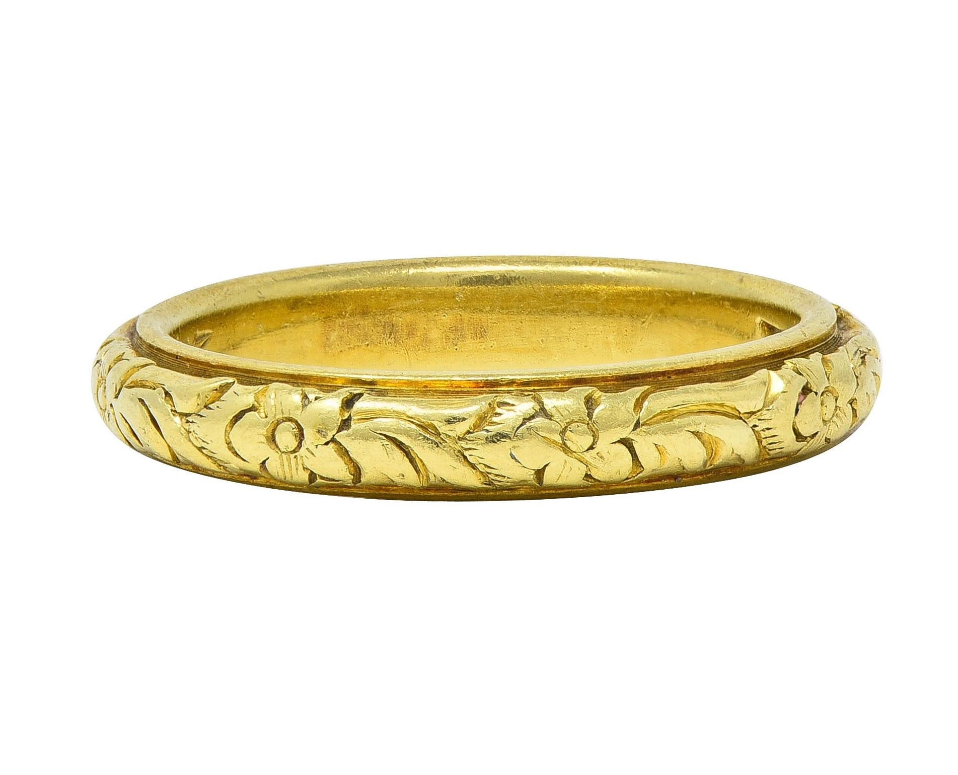 Edwardian 1913 18 Karat Yellow Gold Antique Orange Blossom Wedding Band Ring