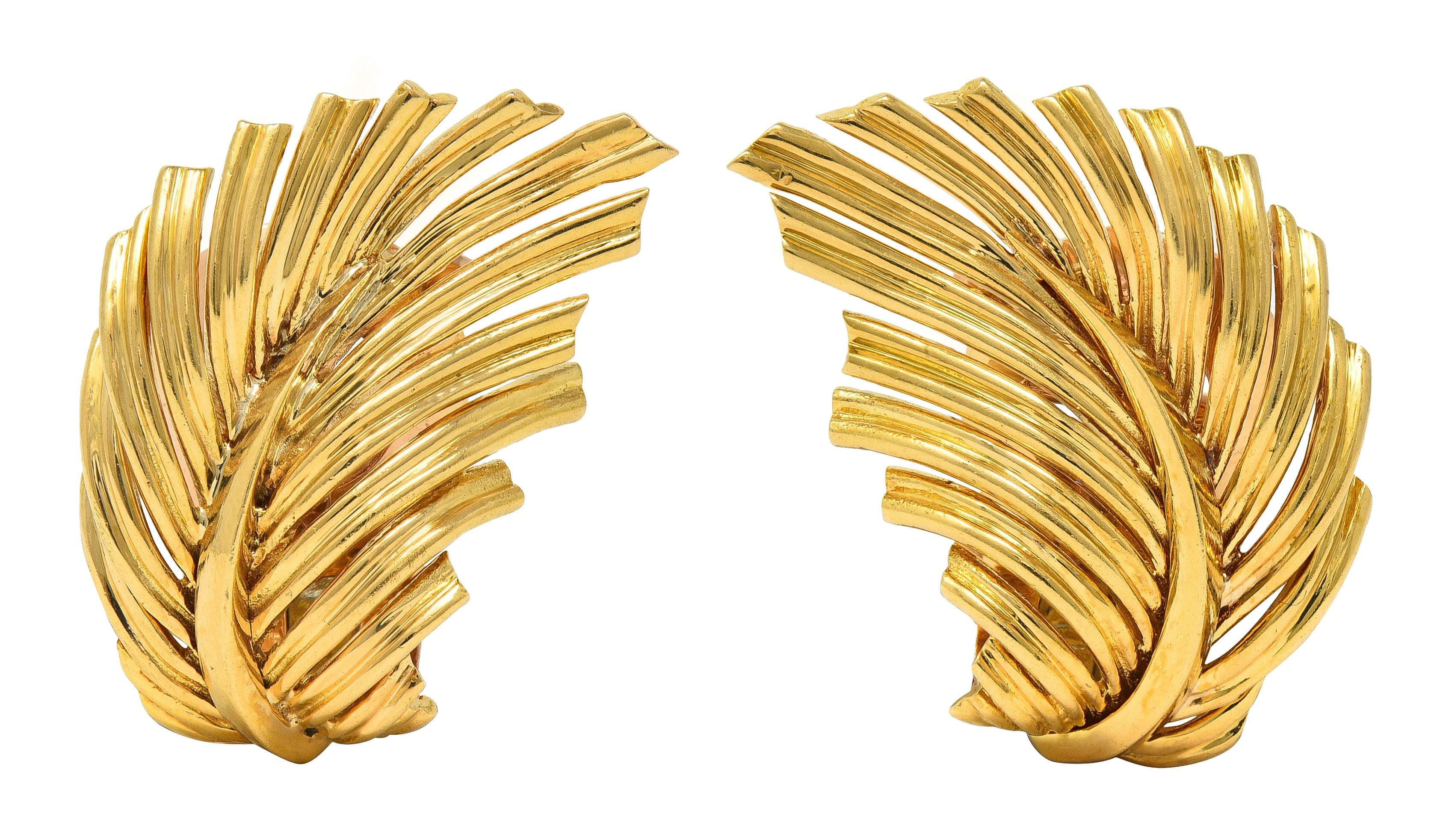 Van Cleef & Arpels 1950's 18 Karat Yellow Gold Vintage Feather Ear-Clip Earrings