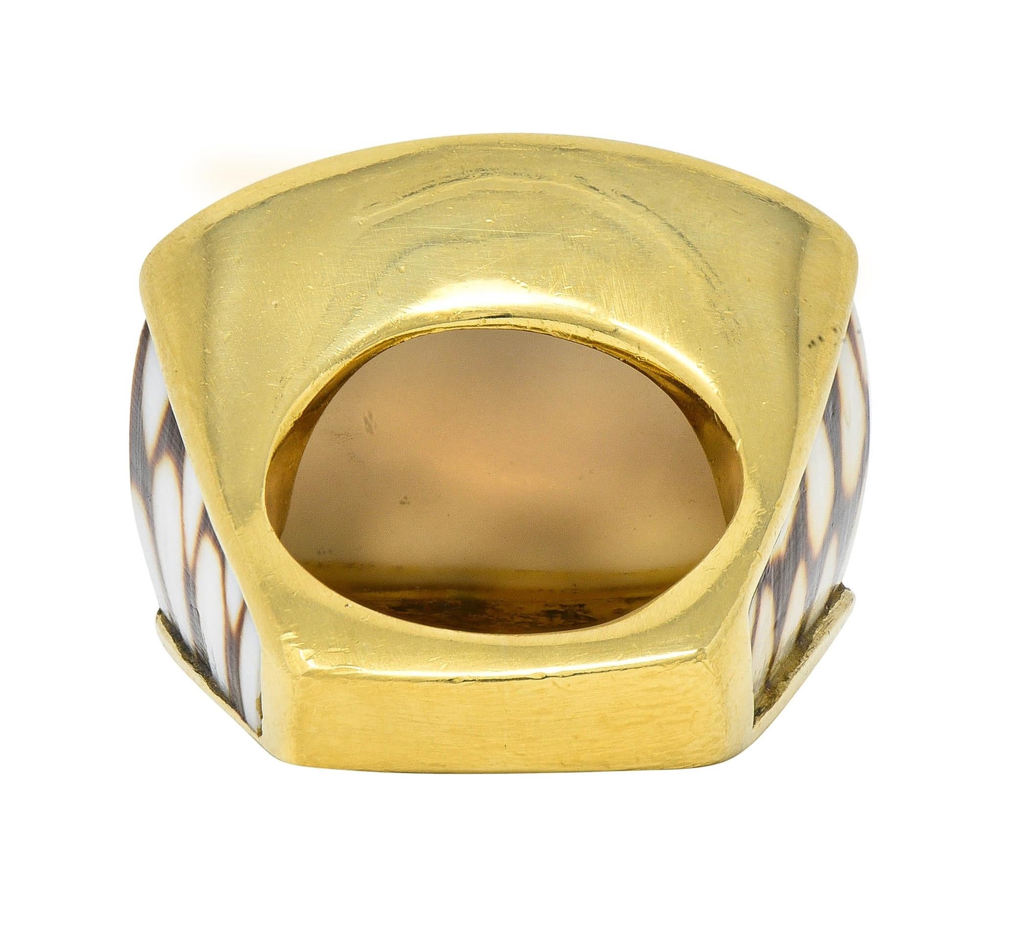 Modernist Marbled Cone Shell 18 Karat Yellow Gold Vintage Ring