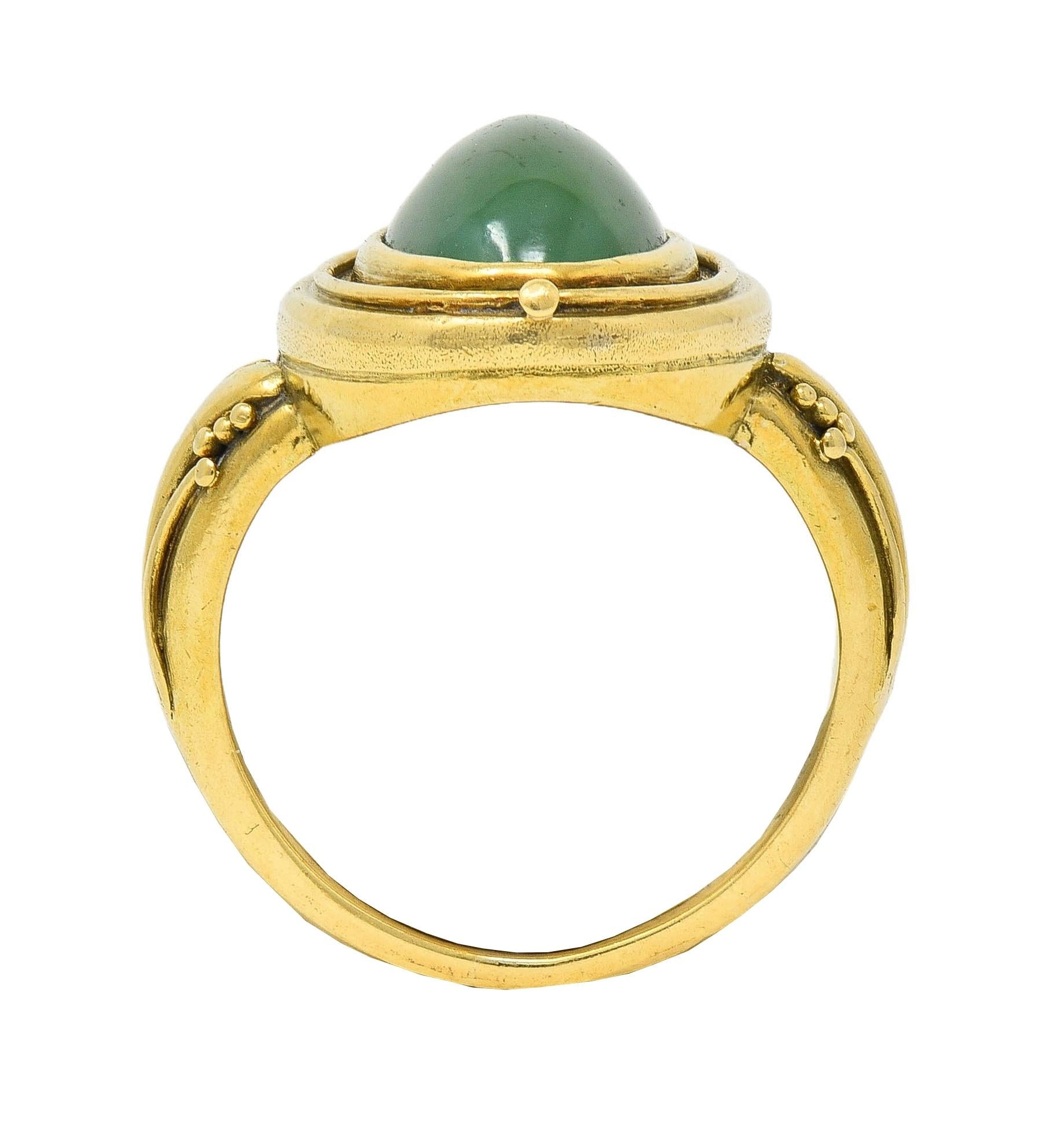 Art Nouveau Jadeite Jade 18 Karat Yellow Gold Antique Signet Ring