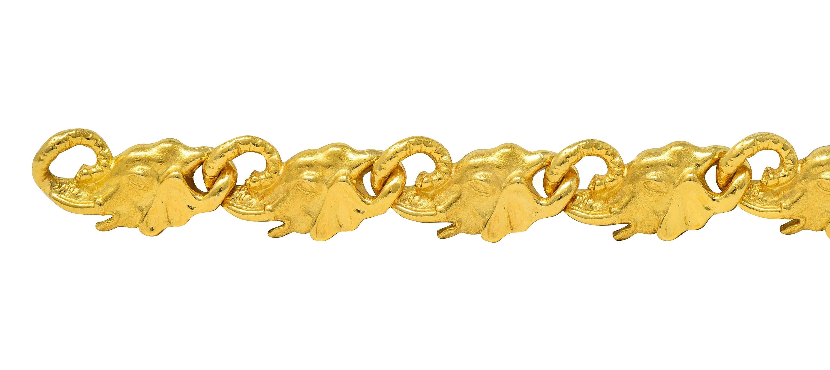 Carrera y Carrera 18 Karat Yellow Gold Elephant Animal Link Bracelet