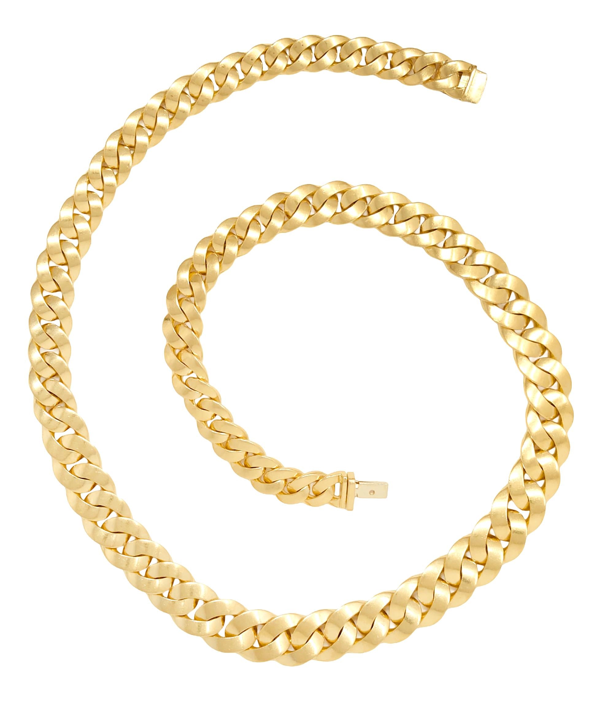 Bulgari 1980's 18 Karat Yellow Gold Vintage Graduated Curb Link Chain Necklace