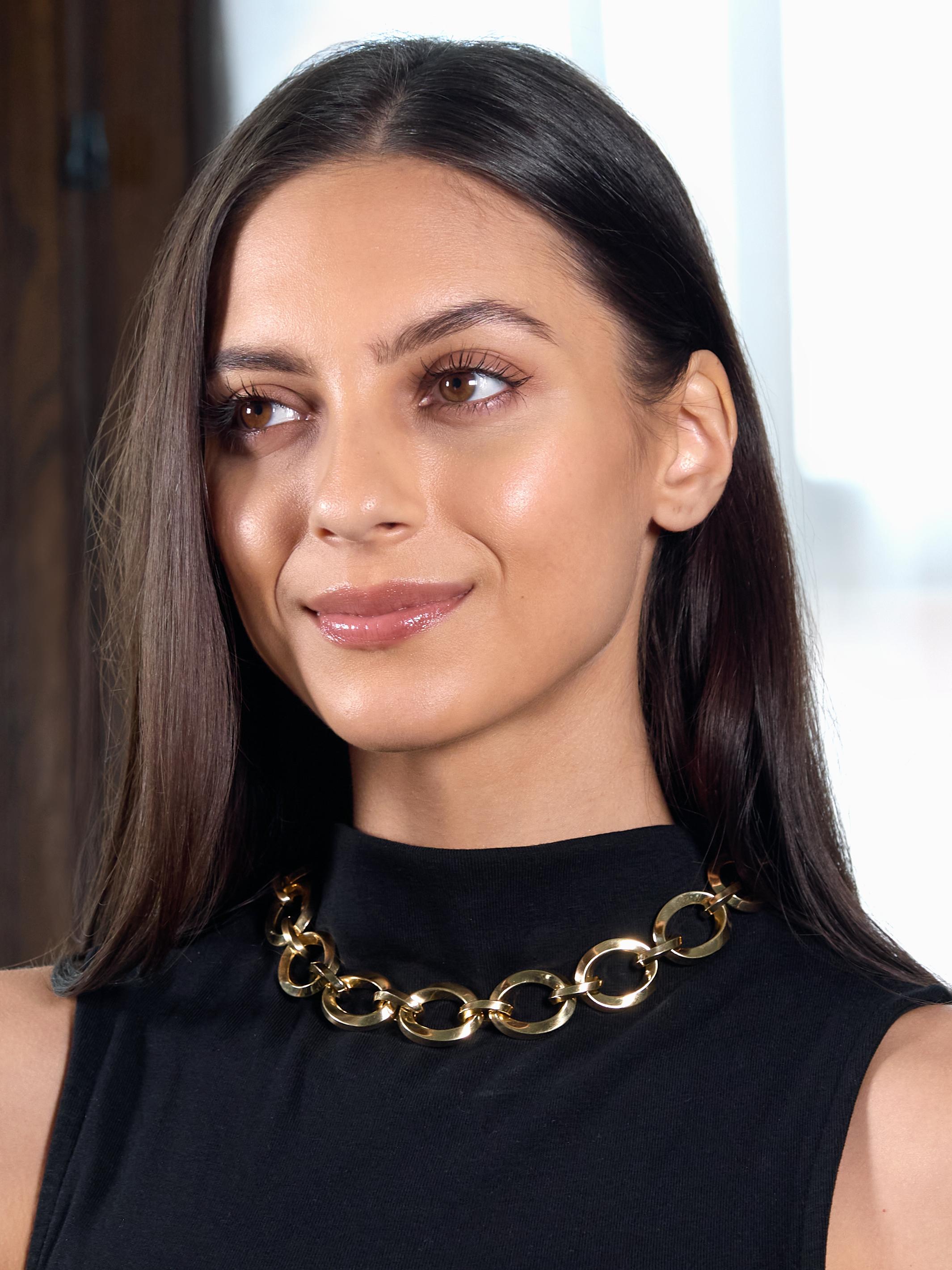 Tiffany & Co. 1980's 18 Karat Yellow Gold Twist Link Vintage Collar Necklace