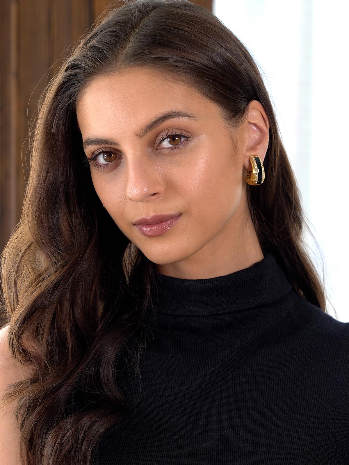 1980's Diamond Onyx 18 Karat Yellow Gold Vintage J-Hoop Ear-Clip Earrings