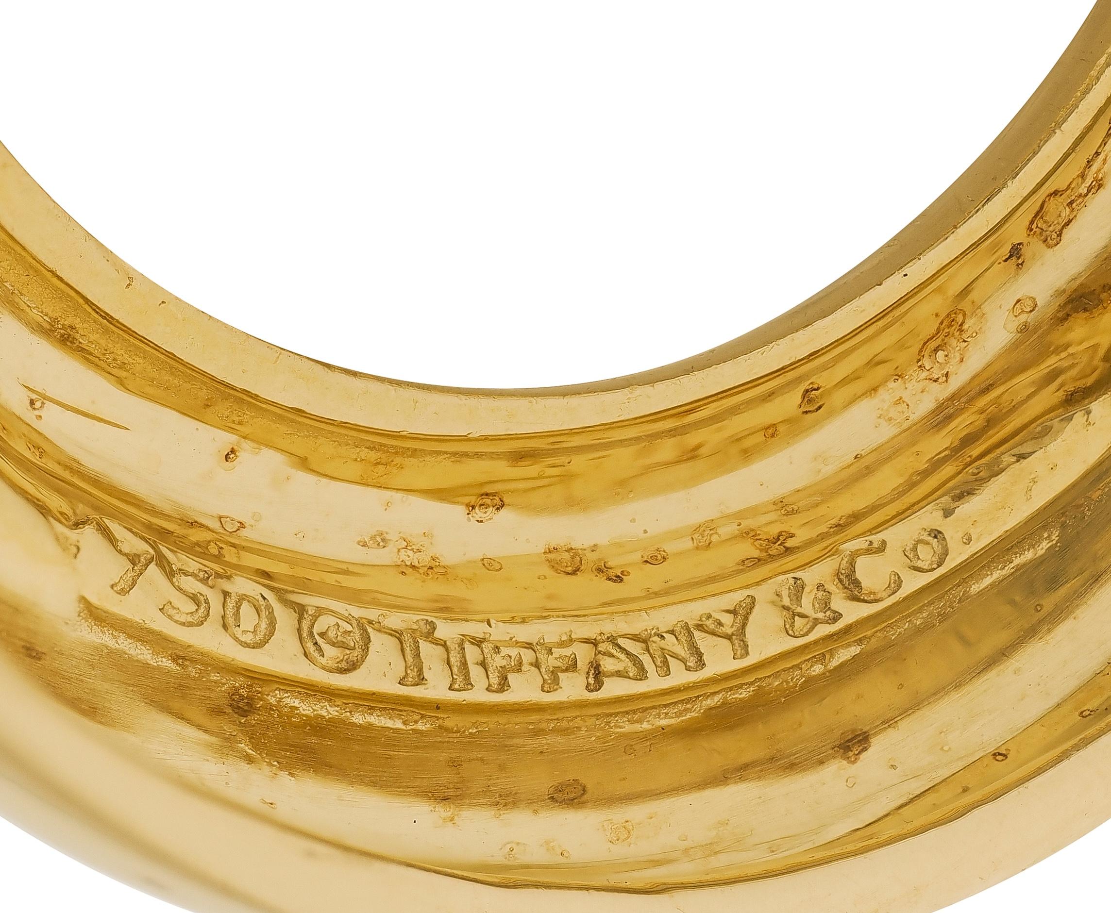 Tiffany & Co. 1990's 18 Karat Yellow Gold Vintage Knotted Circle Brooch