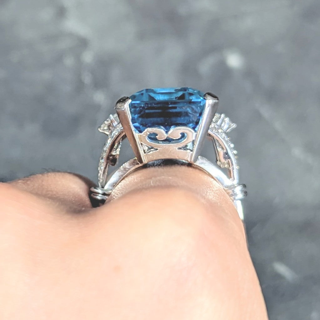 Mid-Century 21.00 CTW Emerald Cut Aquamarine Diamond 18 Karat White Gold Arching Vintage Cocktail Ring Wilson's Estate Jewelry