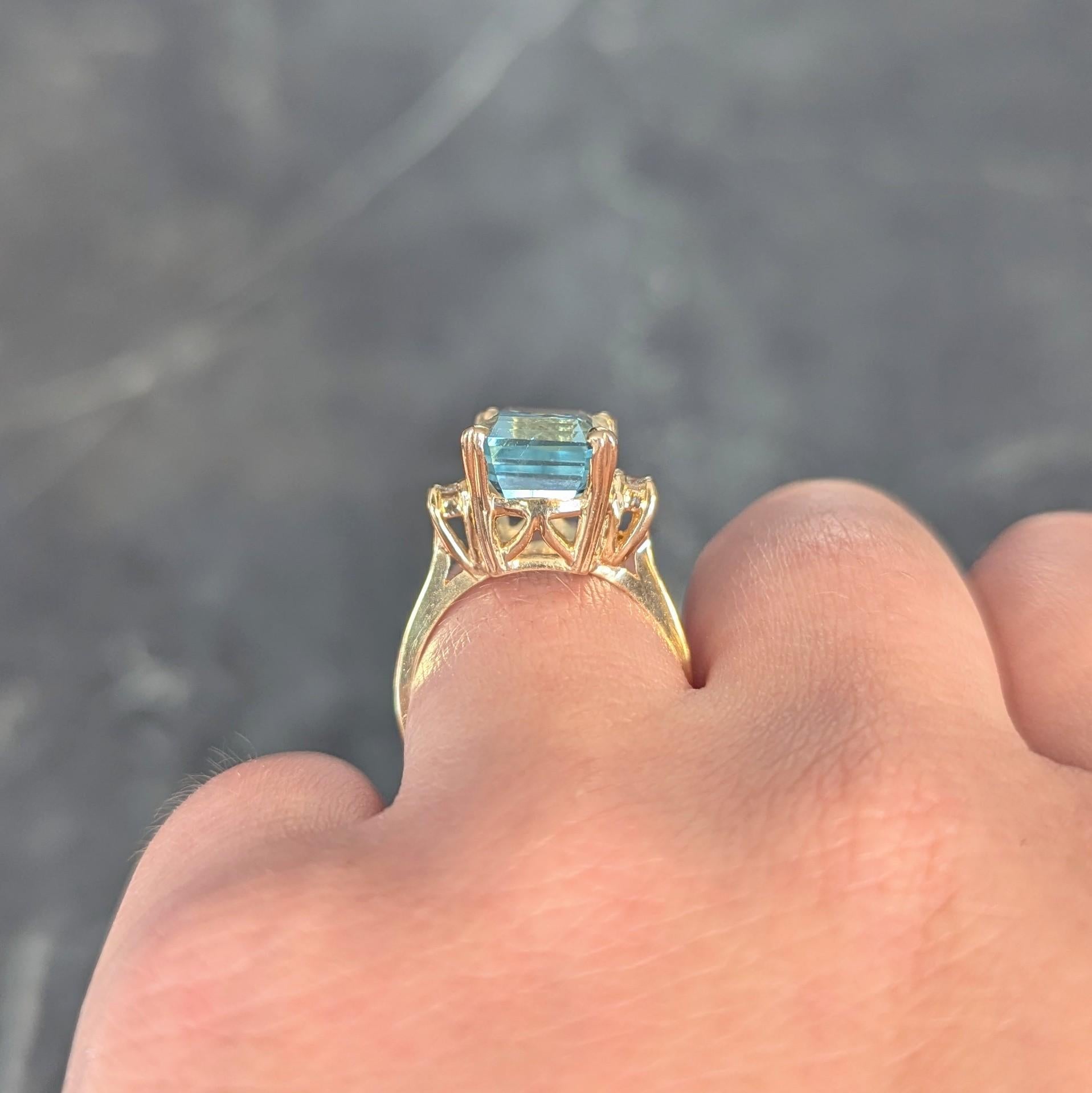 Retro 6.55 CTW Aquamarine Diamond 14 Karat Yellow Gold Vintage Ring